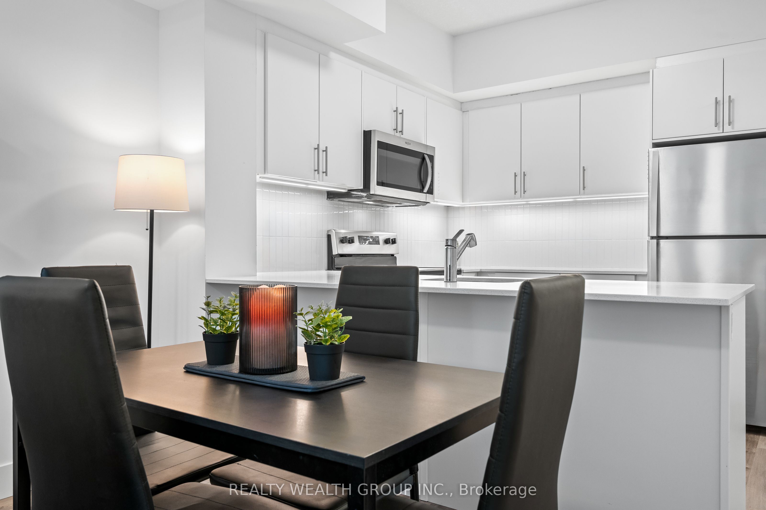 1201 Lackner Place 308 Property Photo 6