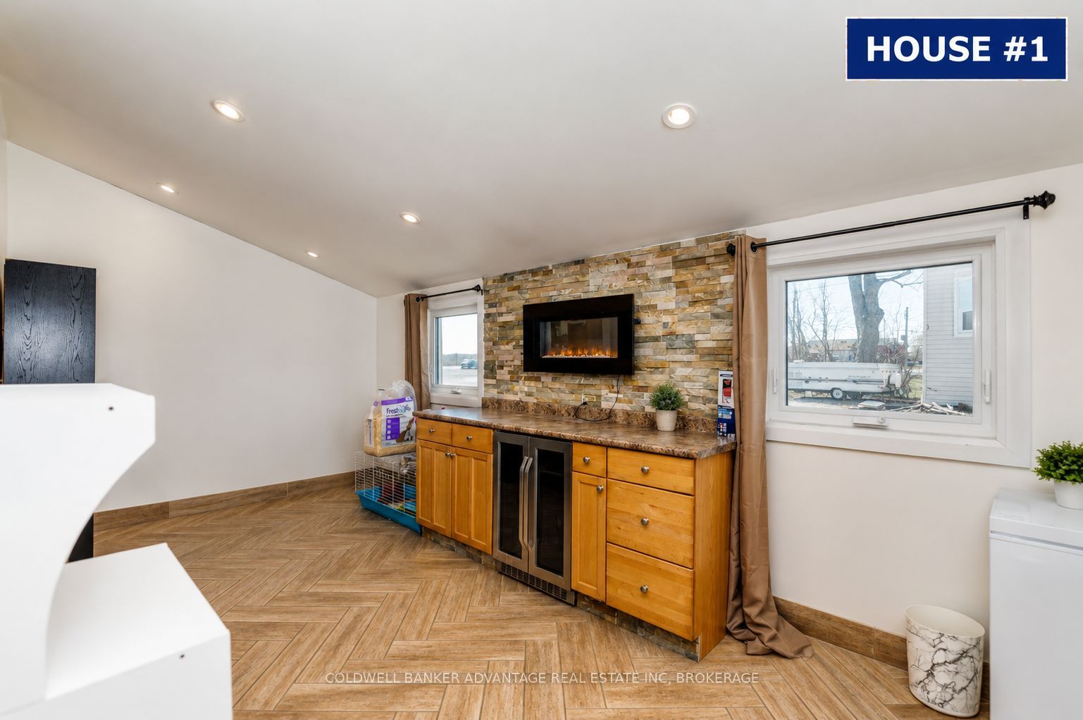 2592 3 Highway Property Photo 7
