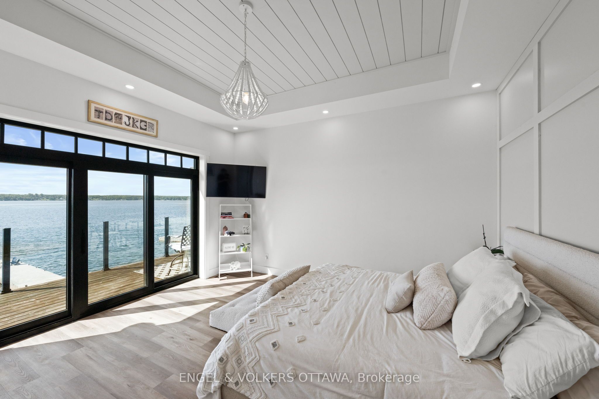 5 Shoreside Way Property Photo 11