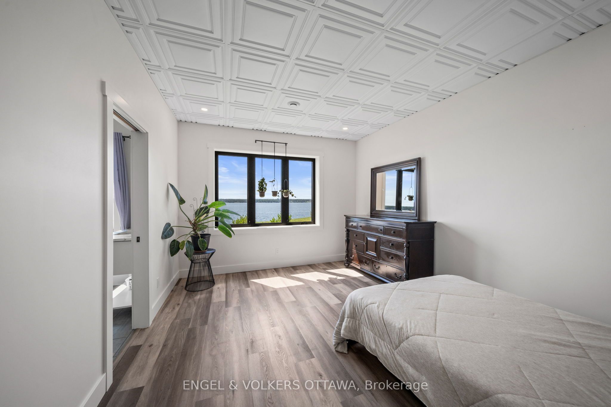 5 Shoreside Way Property Photo 27