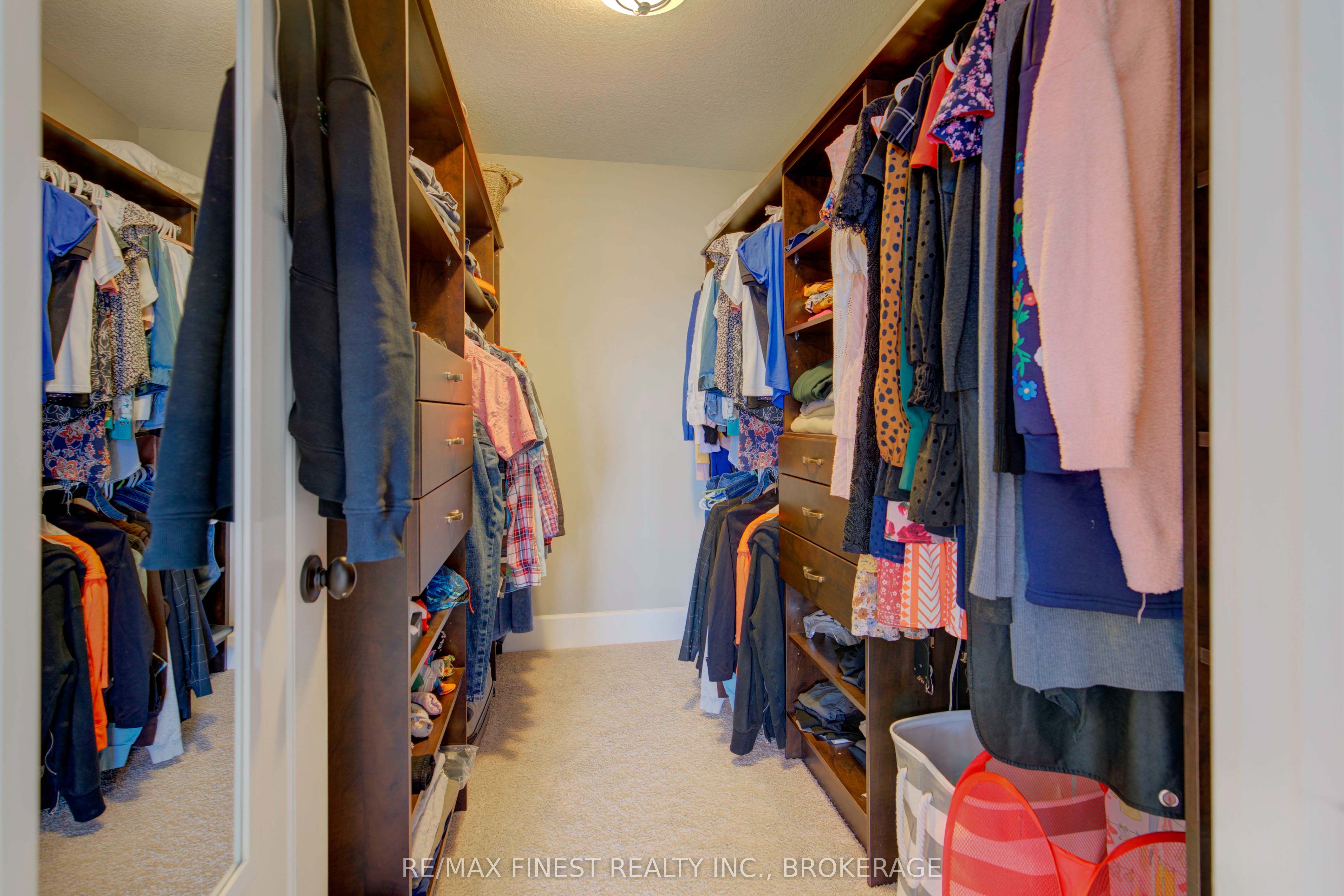 64 Tessa Boulevard Property Photo 29