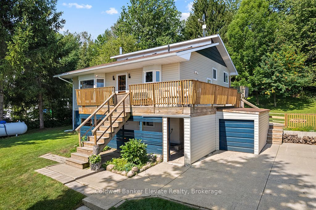 150 MacIntosh Drive Property Photo 1