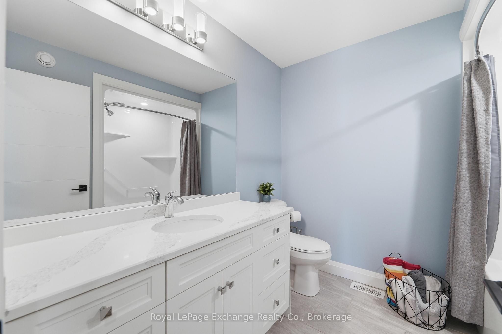 593 Morrison Crescent Property Photo 24