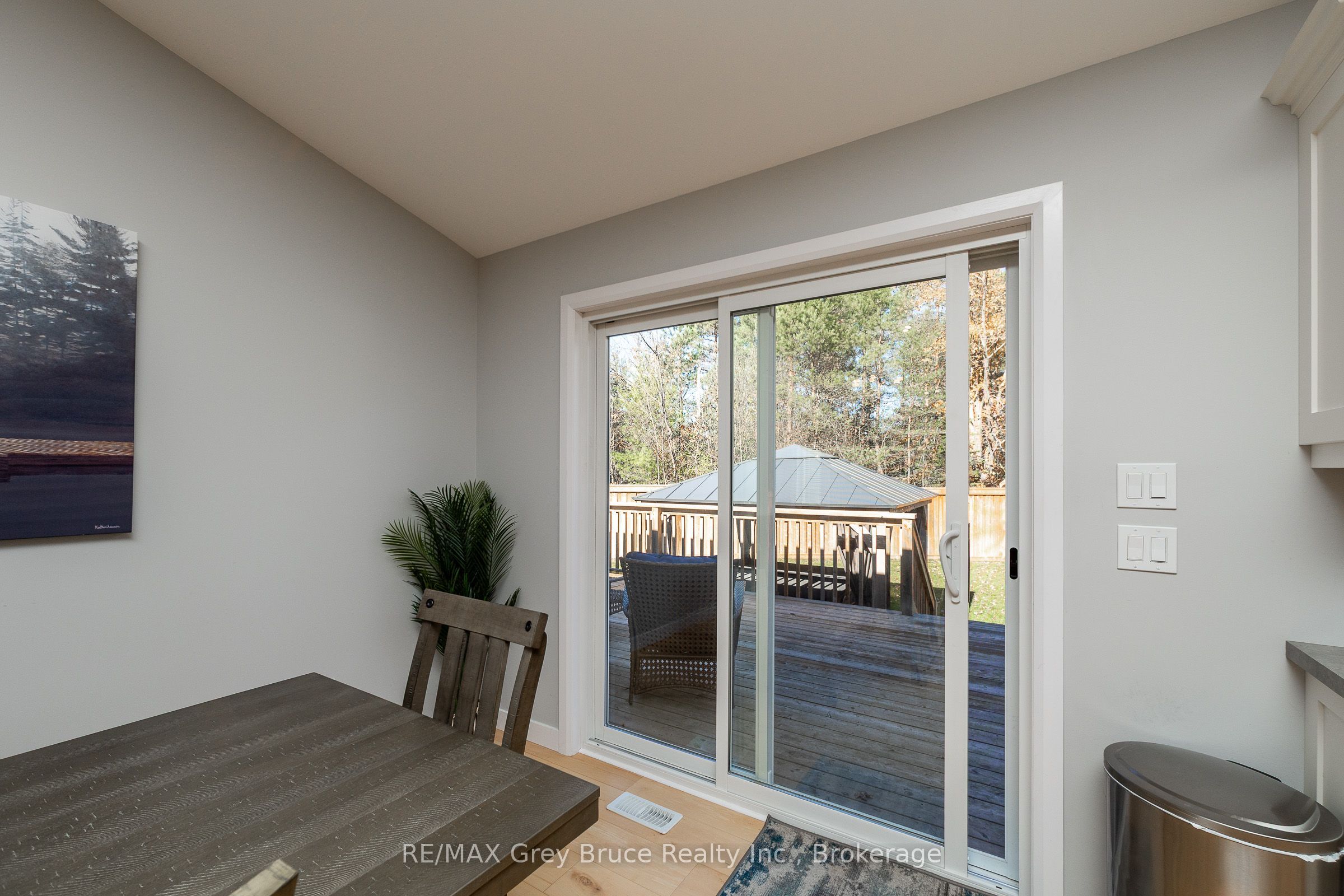 611 Sixth Street N Property Photo 9