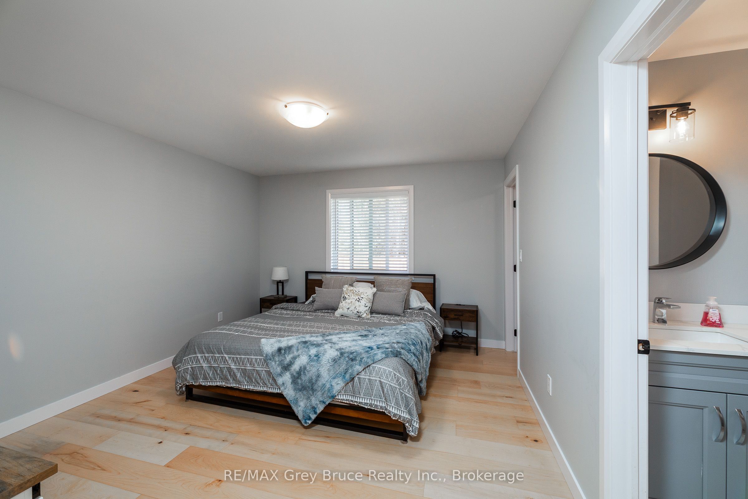 611 Sixth Street N Property Photo 10