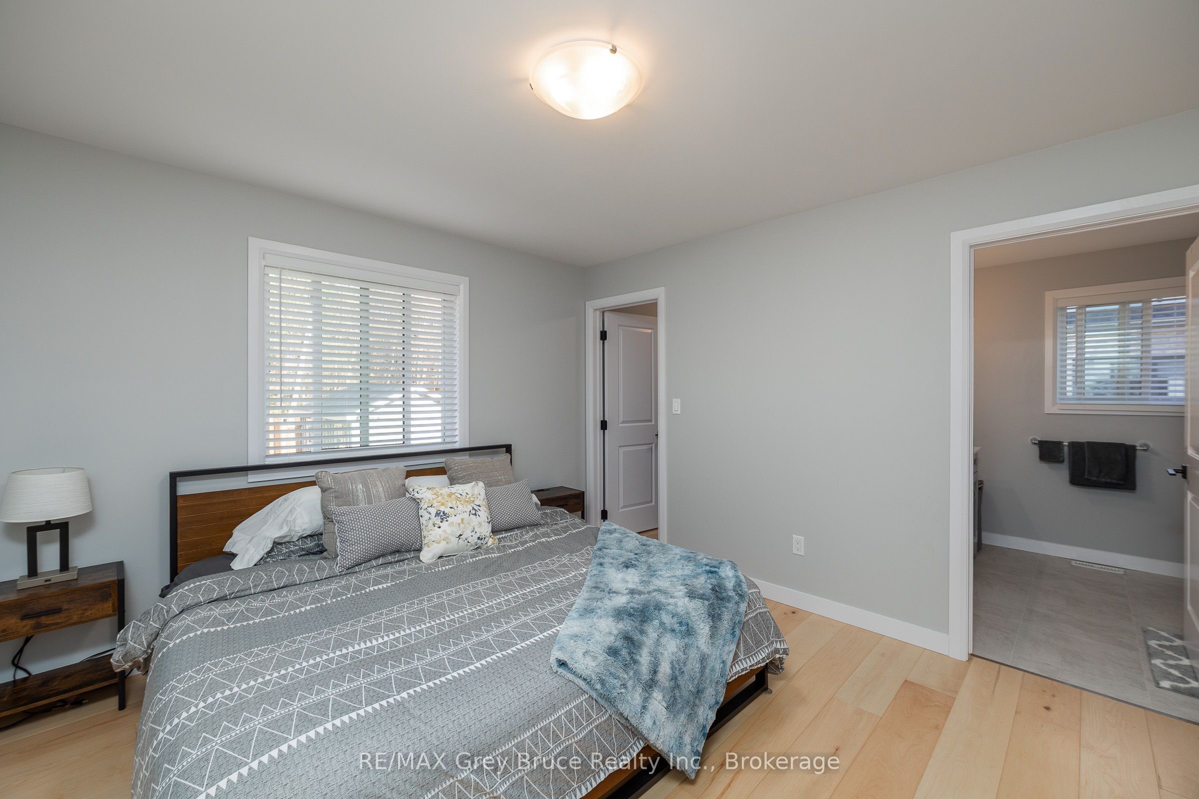 611 Sixth Street N Property Photo 11