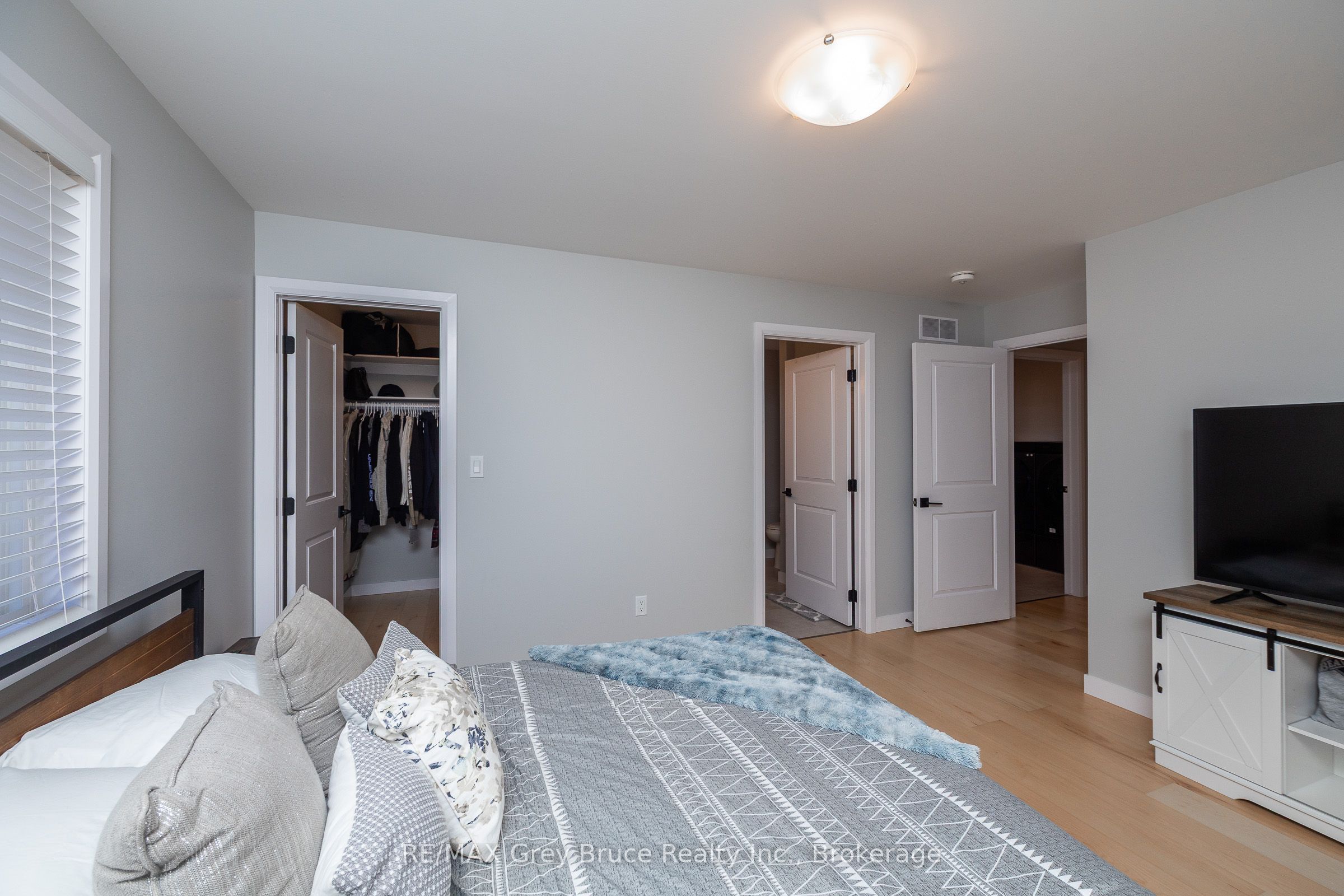 611 Sixth Street N Property Photo 13