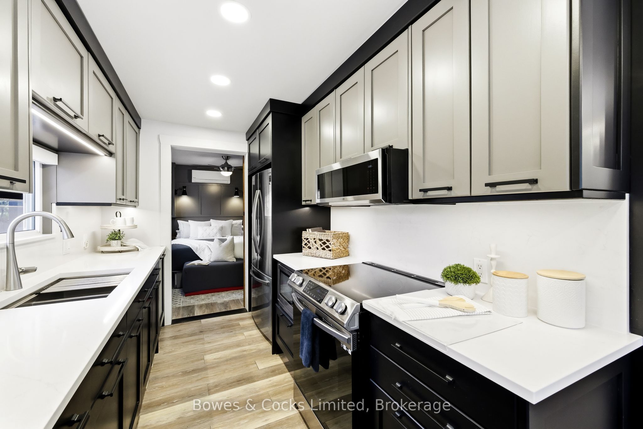 2817 River Avenue Property Photo 14