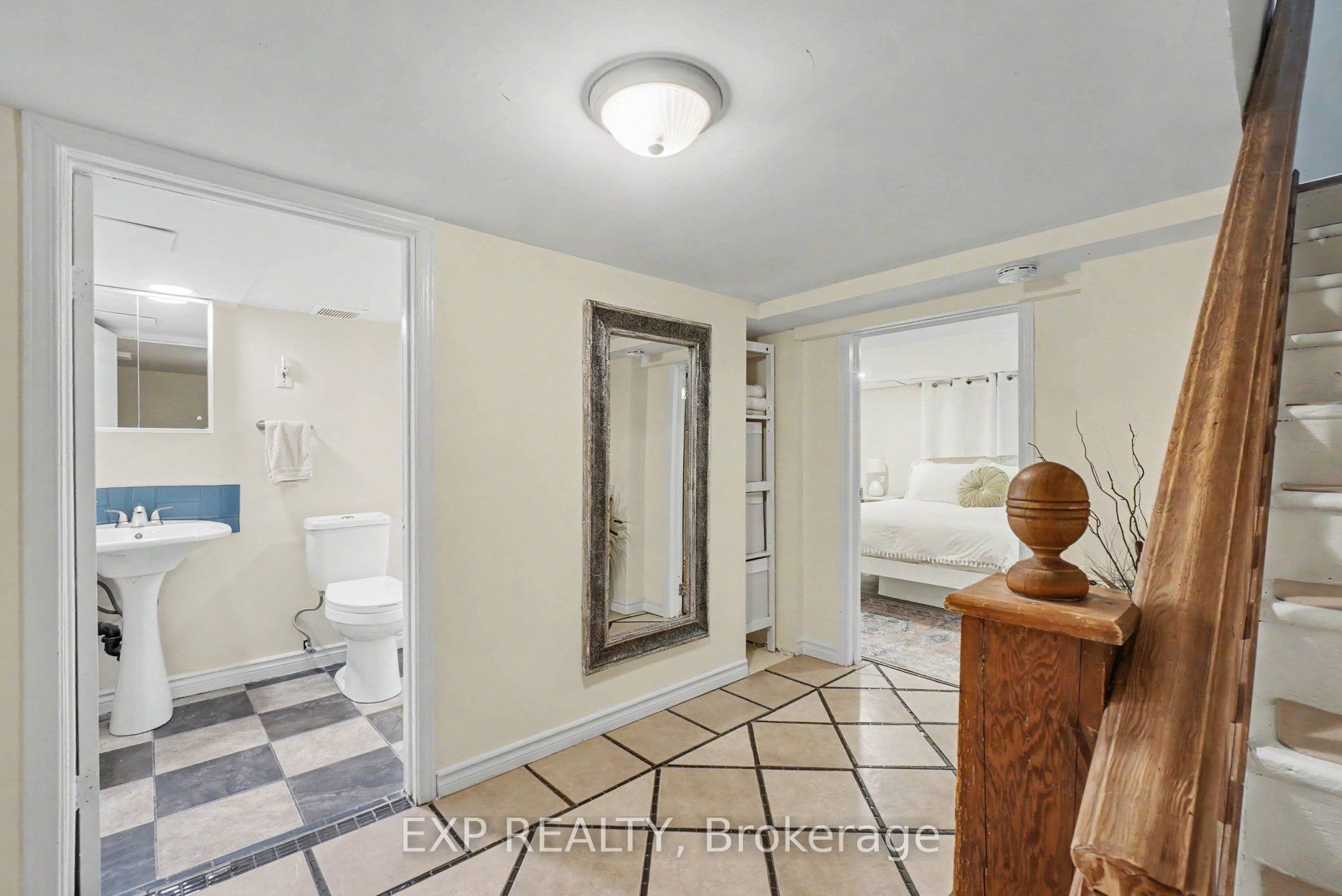 314 O'connor Street Property Photo 16
