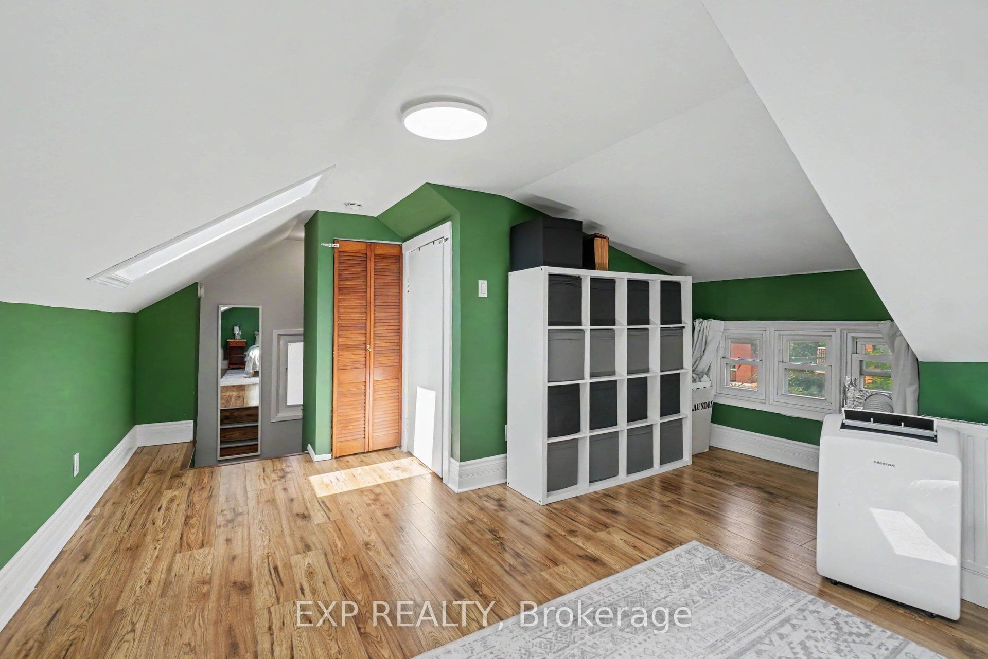 314 O'connor Street Property Photo 33