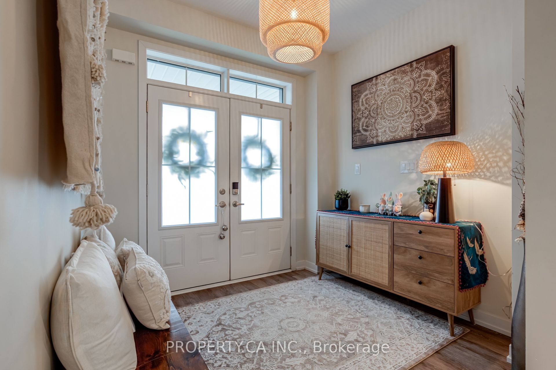 176 Whithorn Crescent Property Photo 4