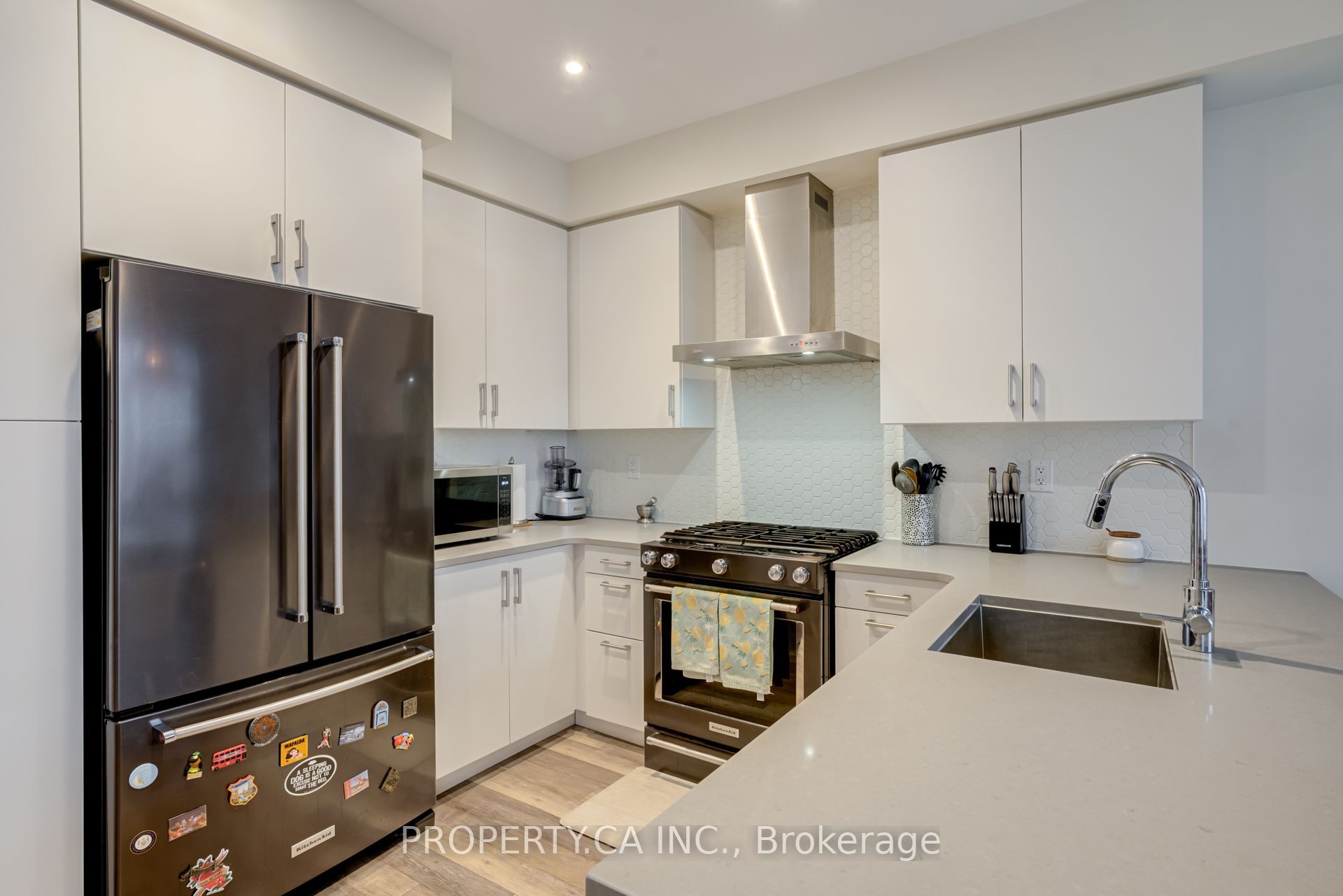 176 Whithorn Crescent Property Photo 8