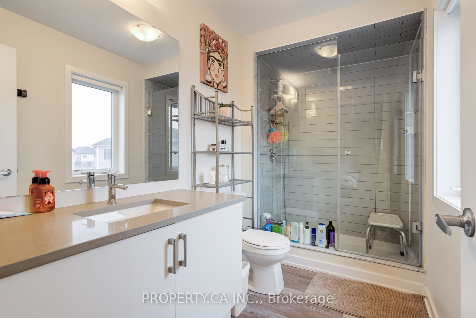 176 Whithorn Crescent Property Photo 11