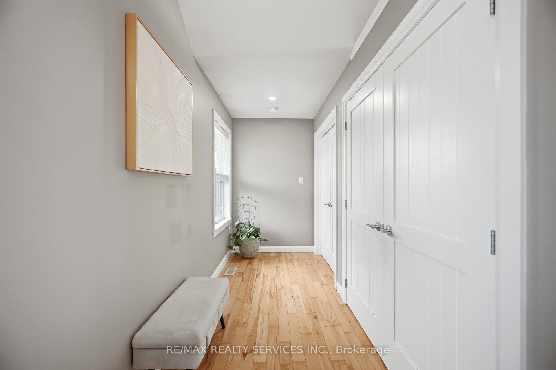 386113 20 Side Road Property Photo 16
