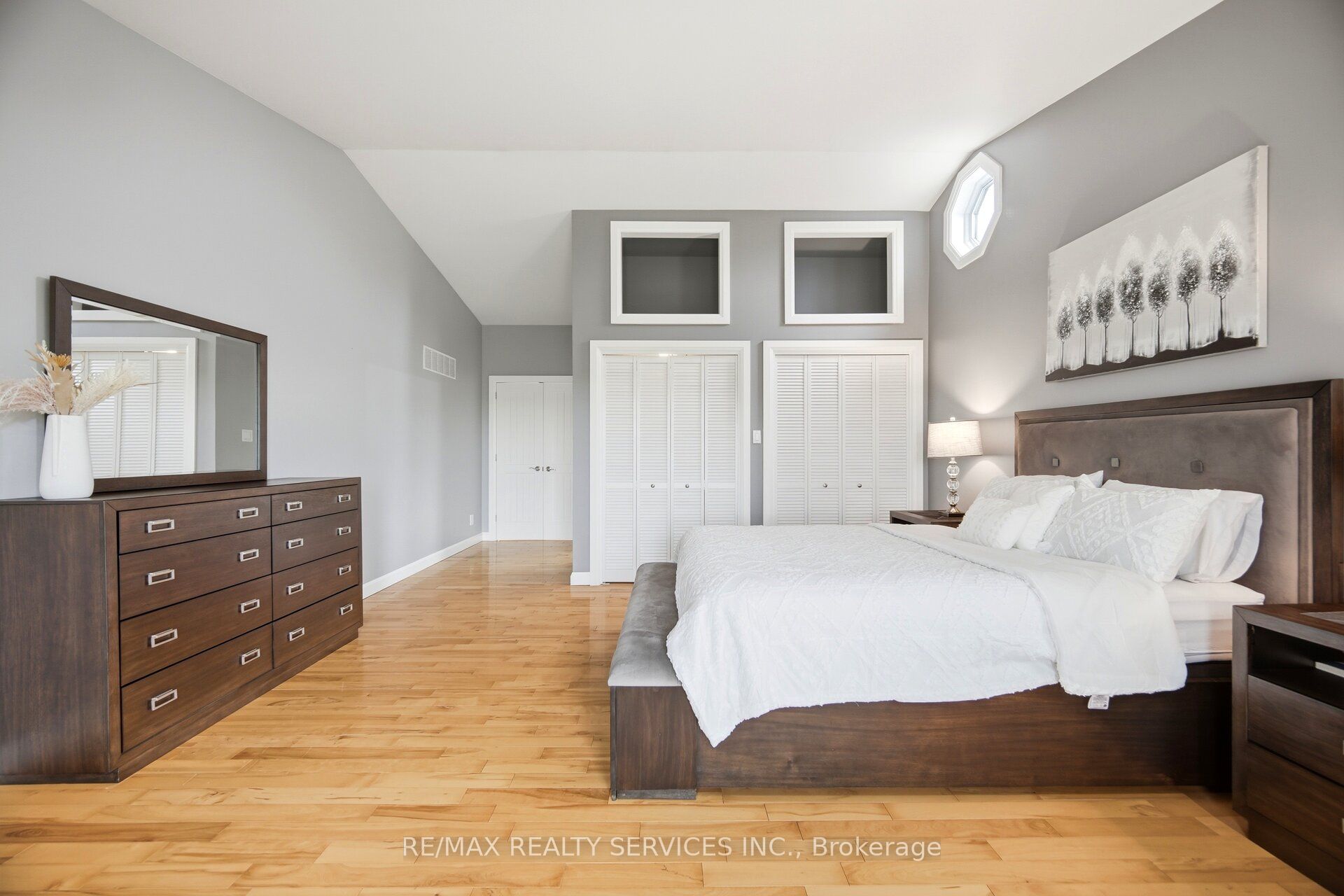 386113 20 Side Road Property Photo 18