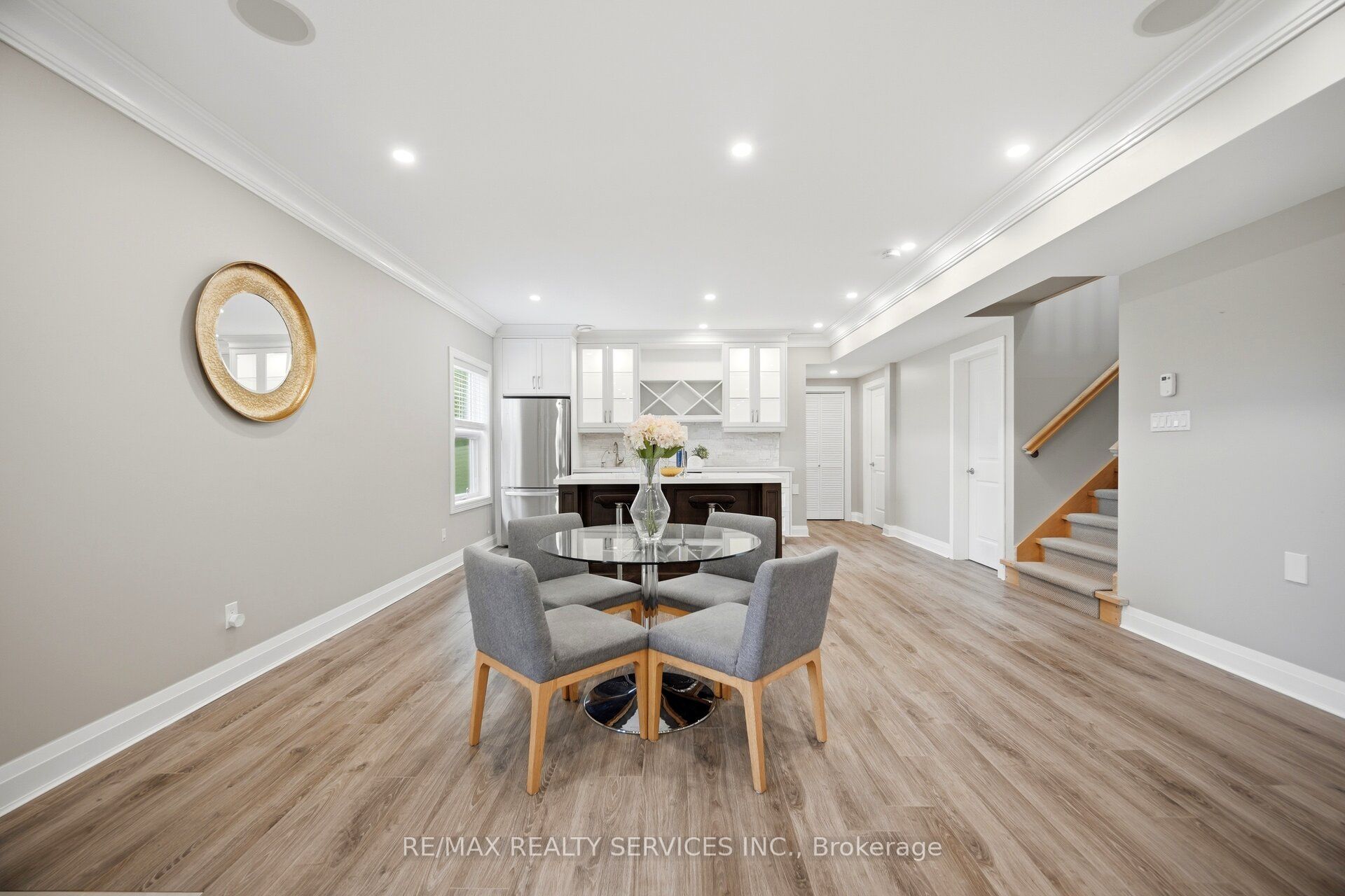 386113 20 Side Road Property Photo 35