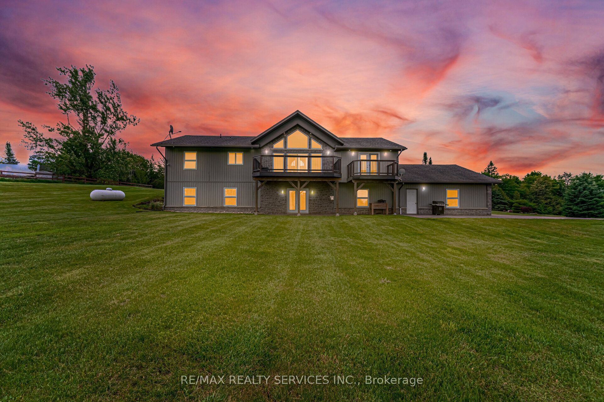 386113 20 Side Road Property Photo 47