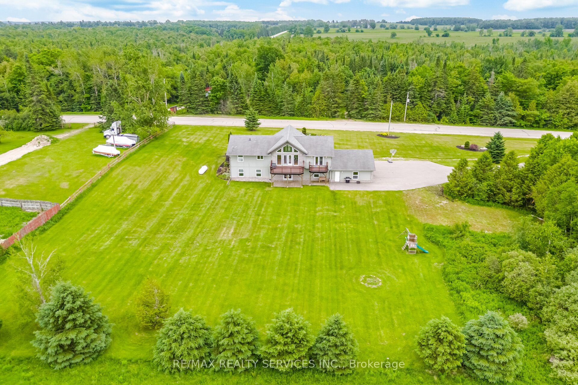386113 20 Side Road Property Photo 49