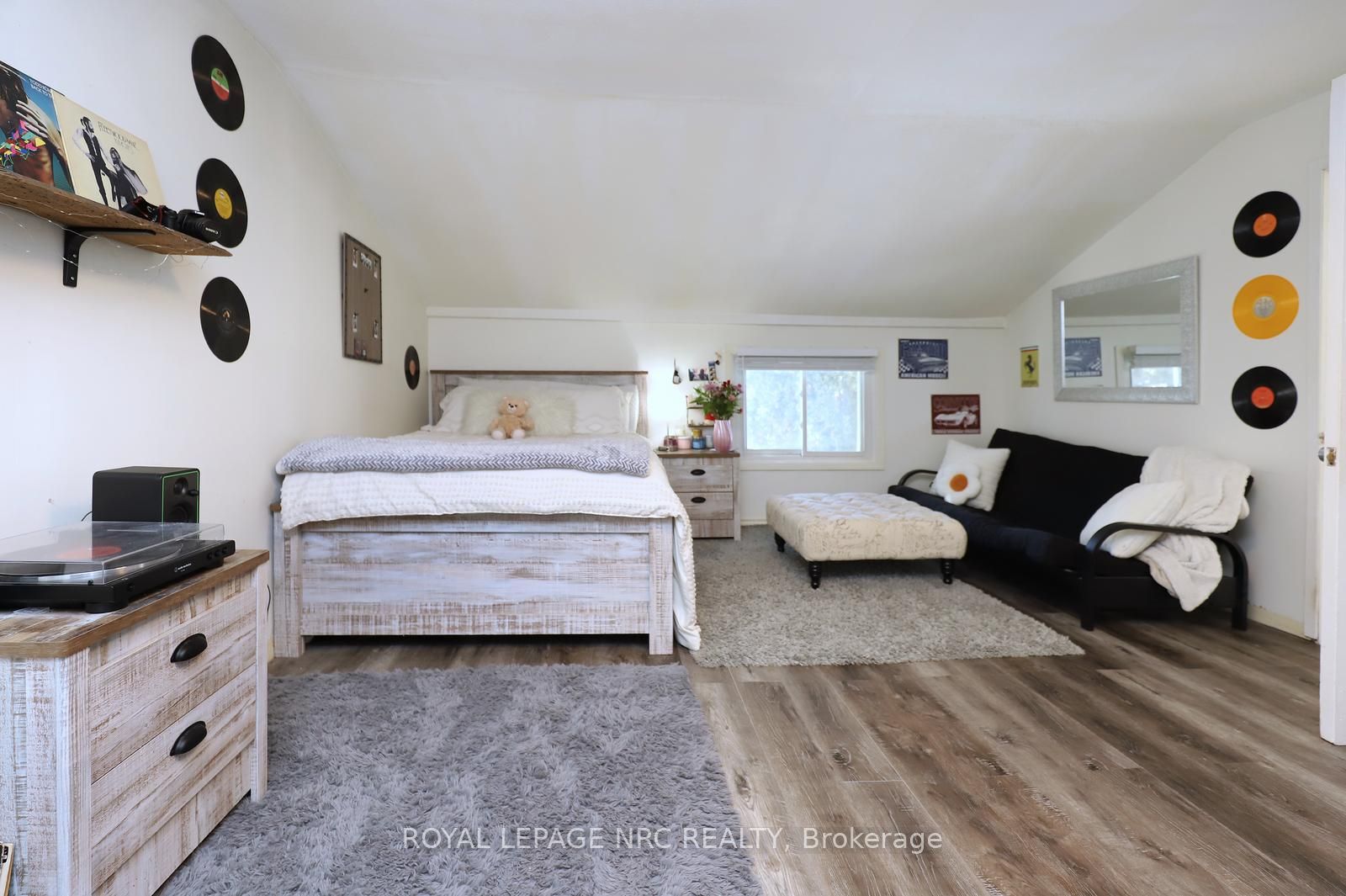 1 John Avenue Property Photo 26