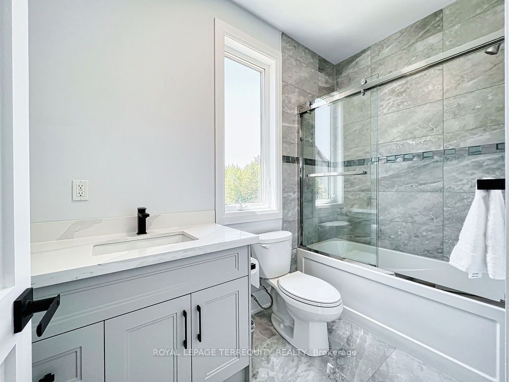 9 Rustlewood Avenue Property Photo 13