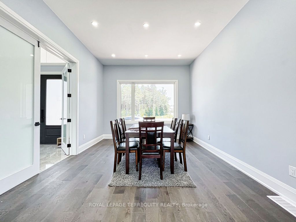 9 Rustlewood Avenue Property Photo 15