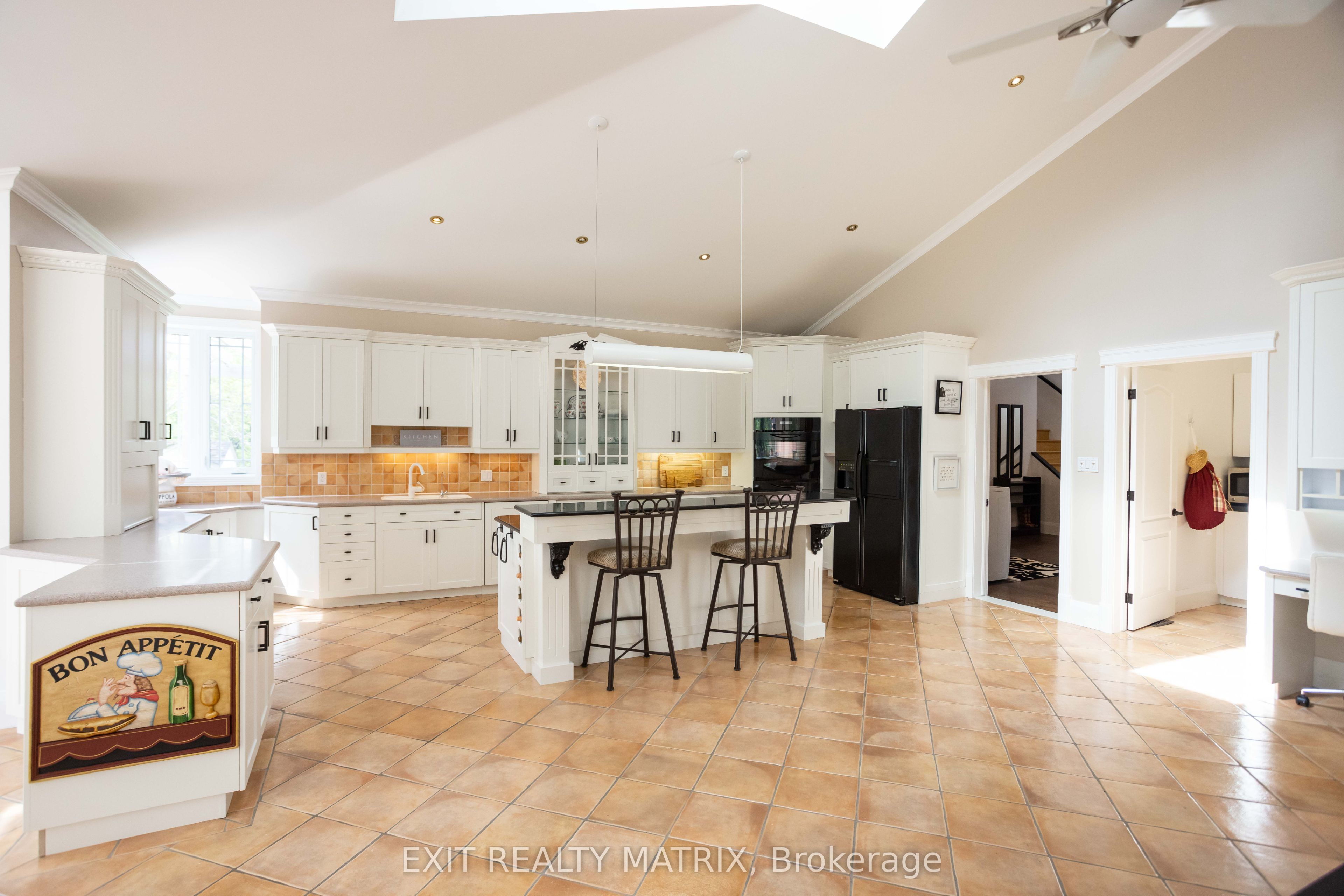649 500 Route E Property Photo 8