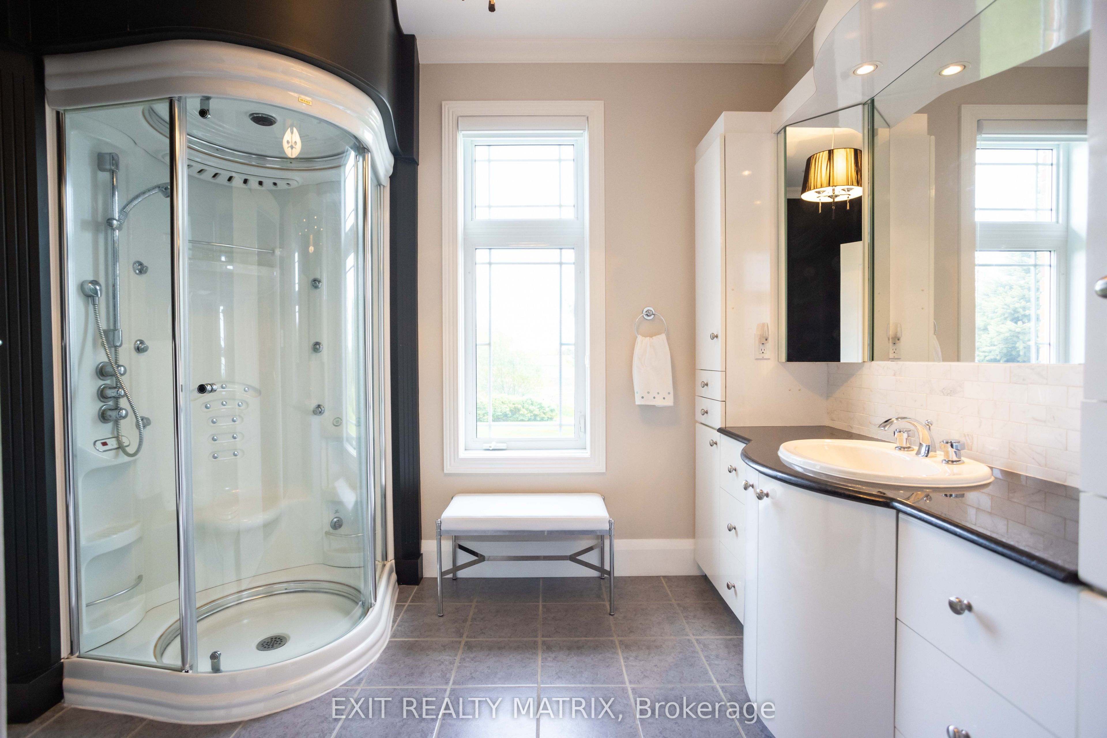 649 500 Route E Property Photo 28