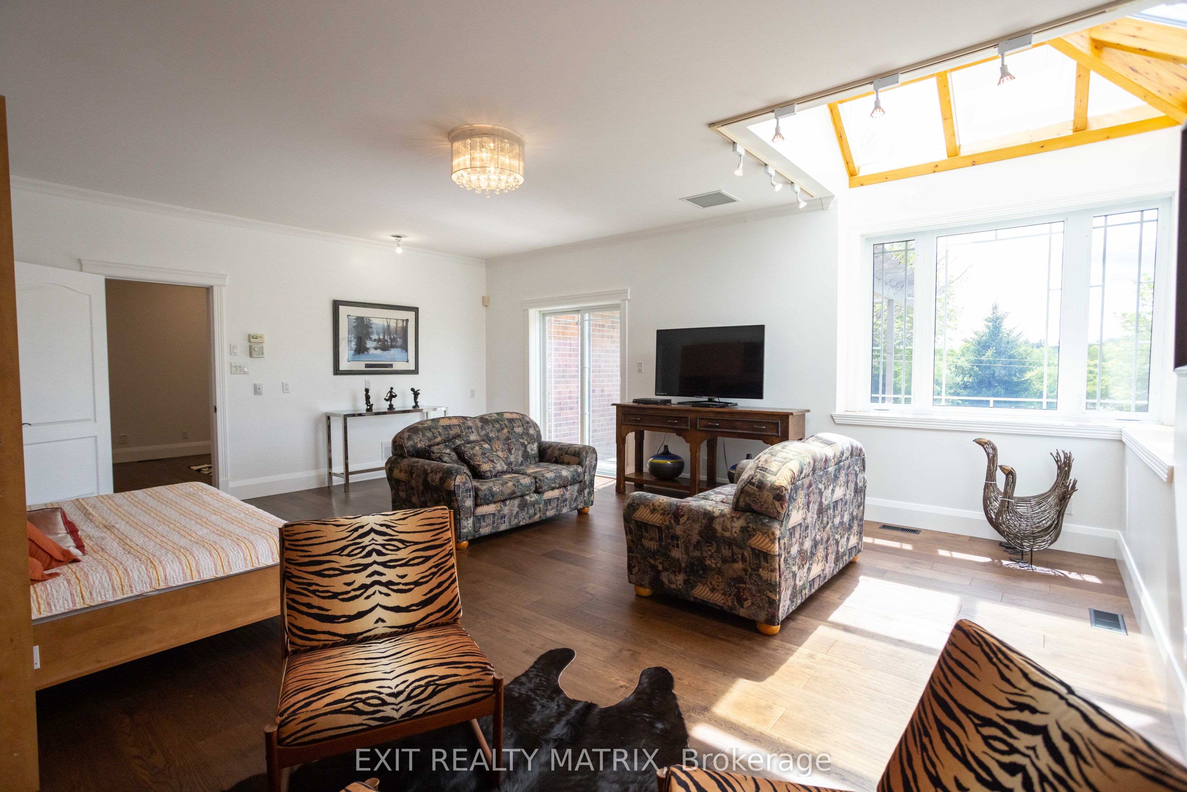 649 500 Route E Property Photo 32