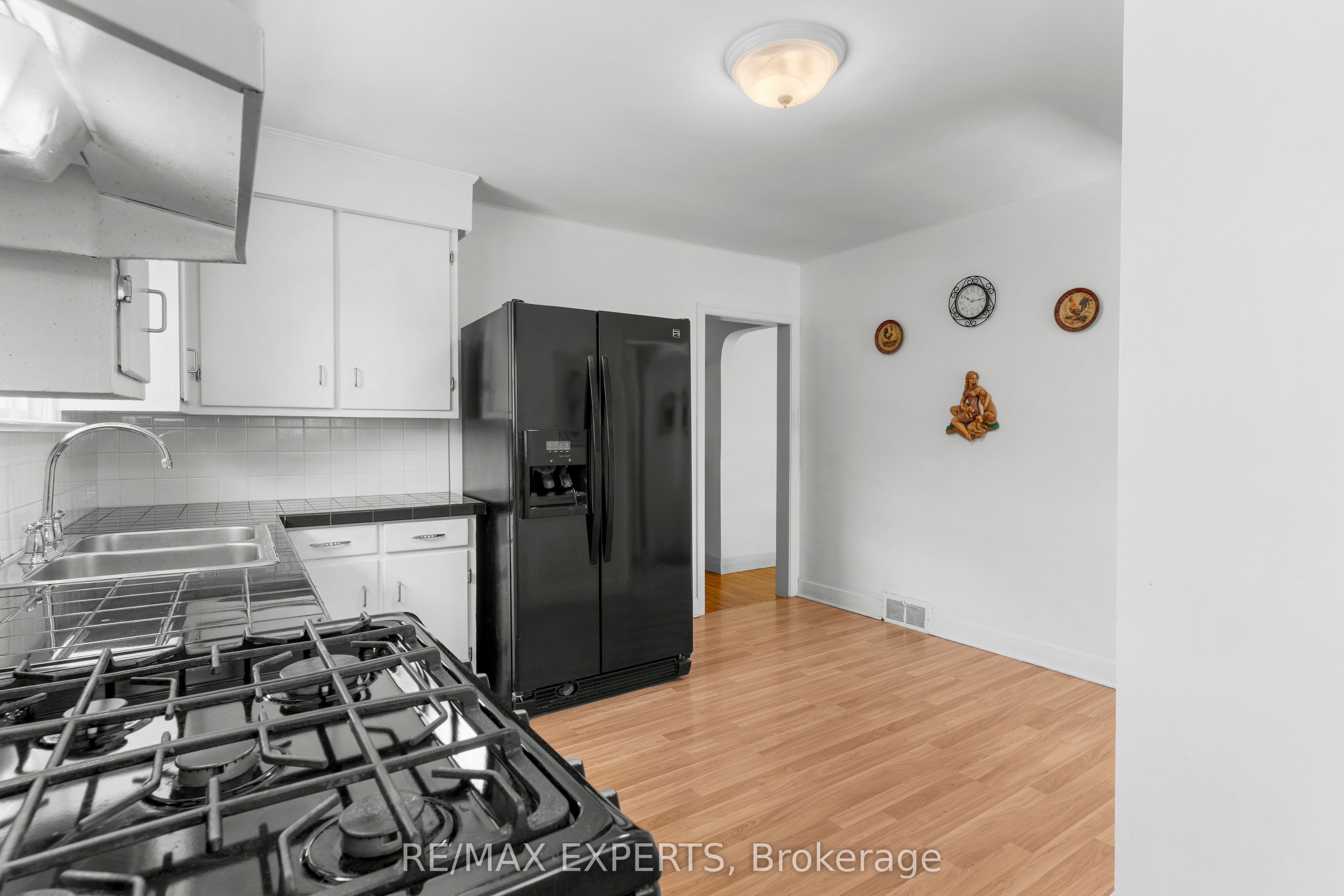 5583 Hillsdale Avenue Property Photo 11