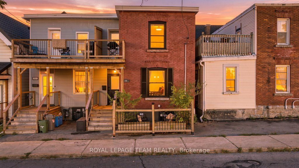 366 Arlington Avenue Property Photo 3
