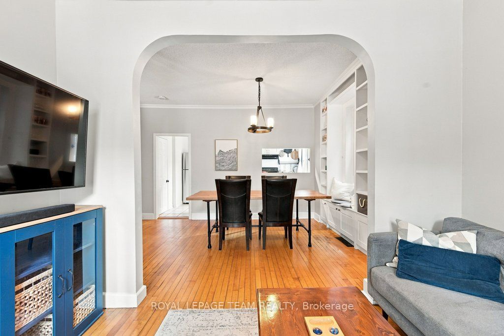 366 Arlington Avenue Property Photo 8