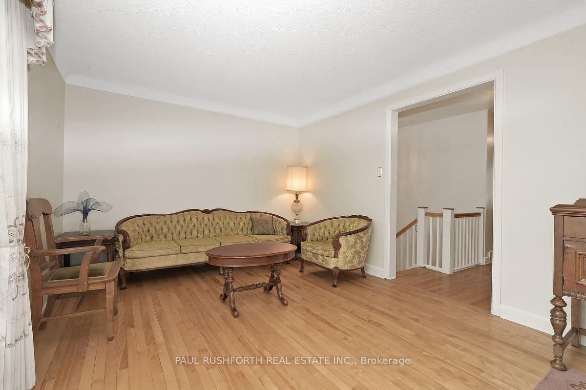 1075 Secord Avenue Property Photo 7