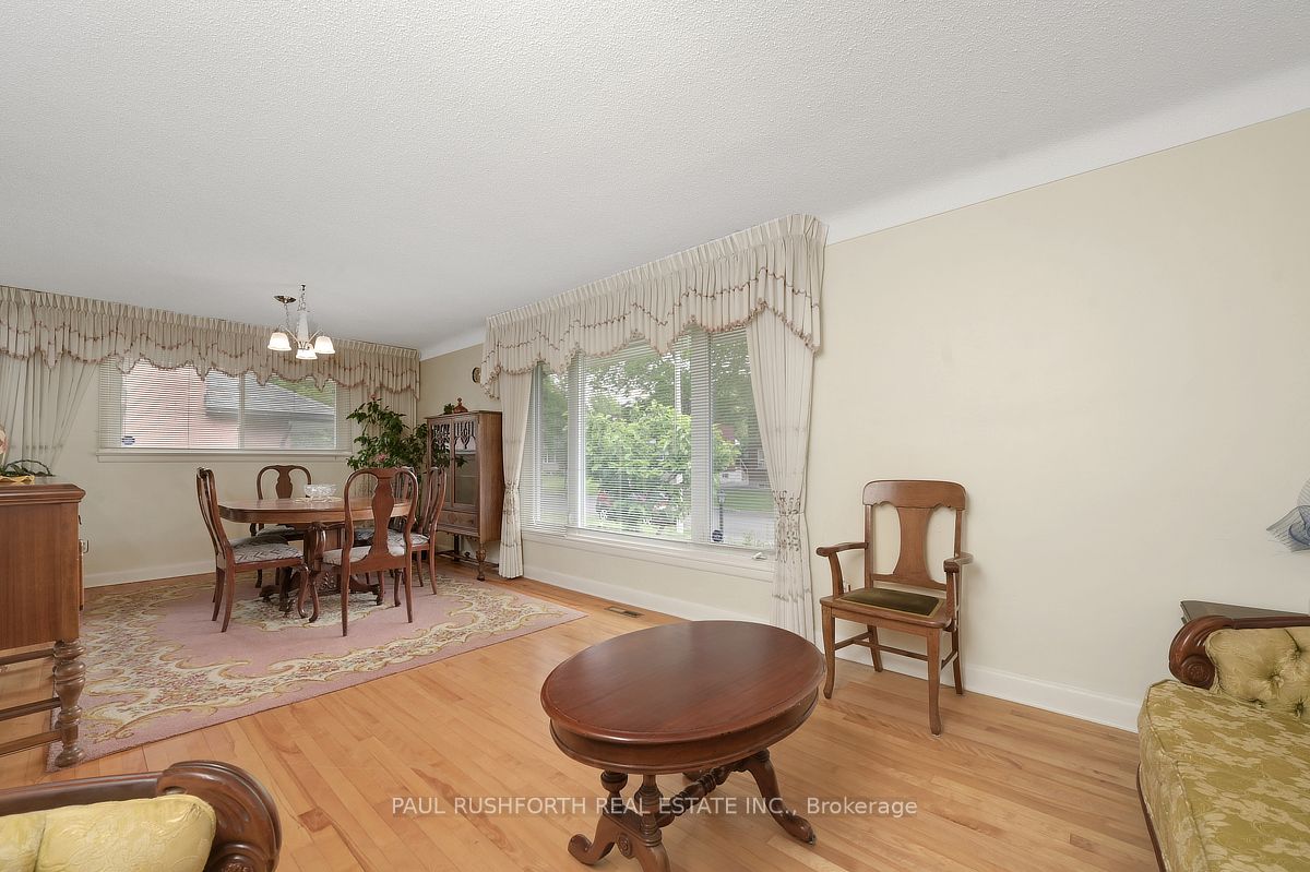 1075 Secord Avenue Property Photo 8