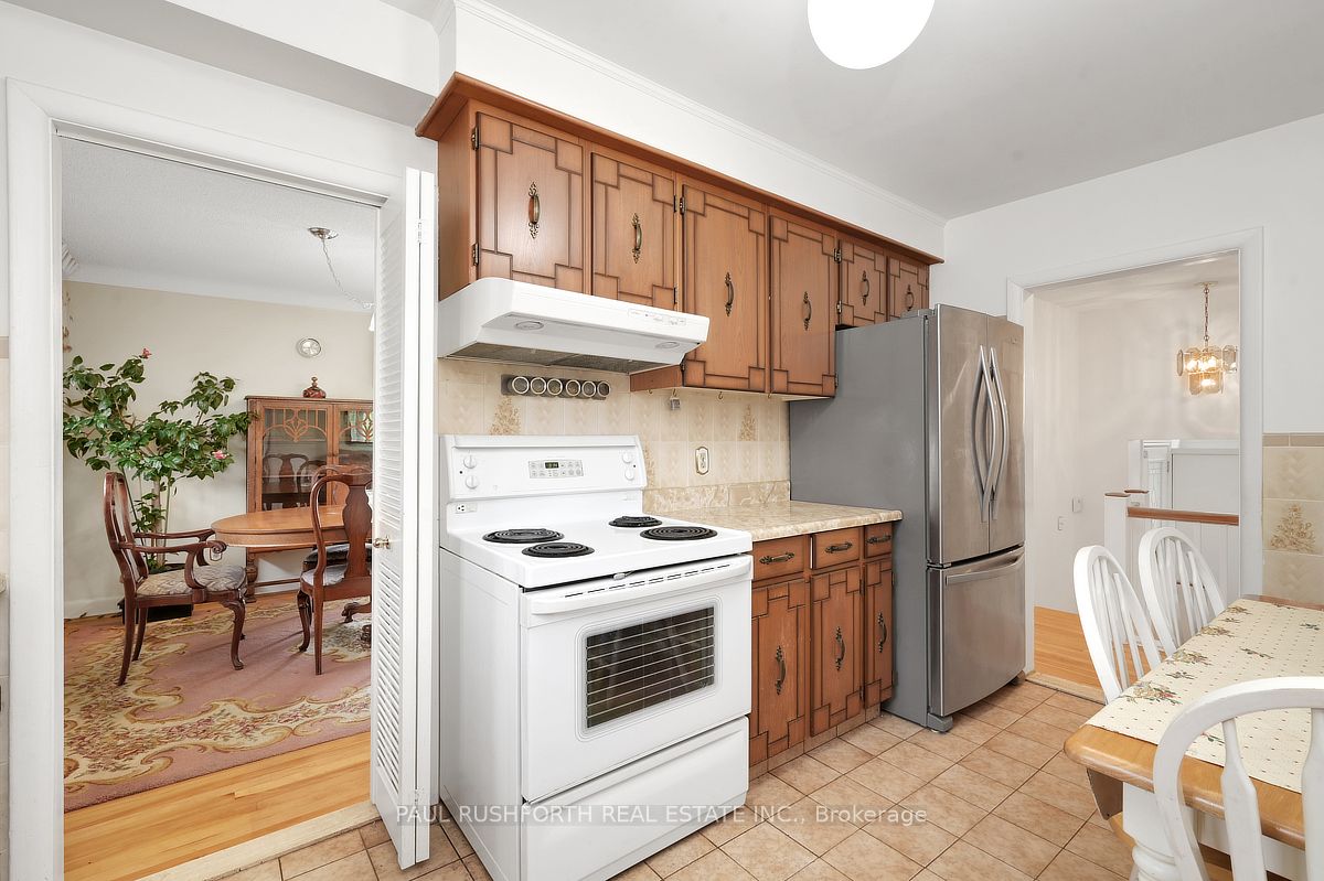 1075 Secord Avenue Property Photo 14