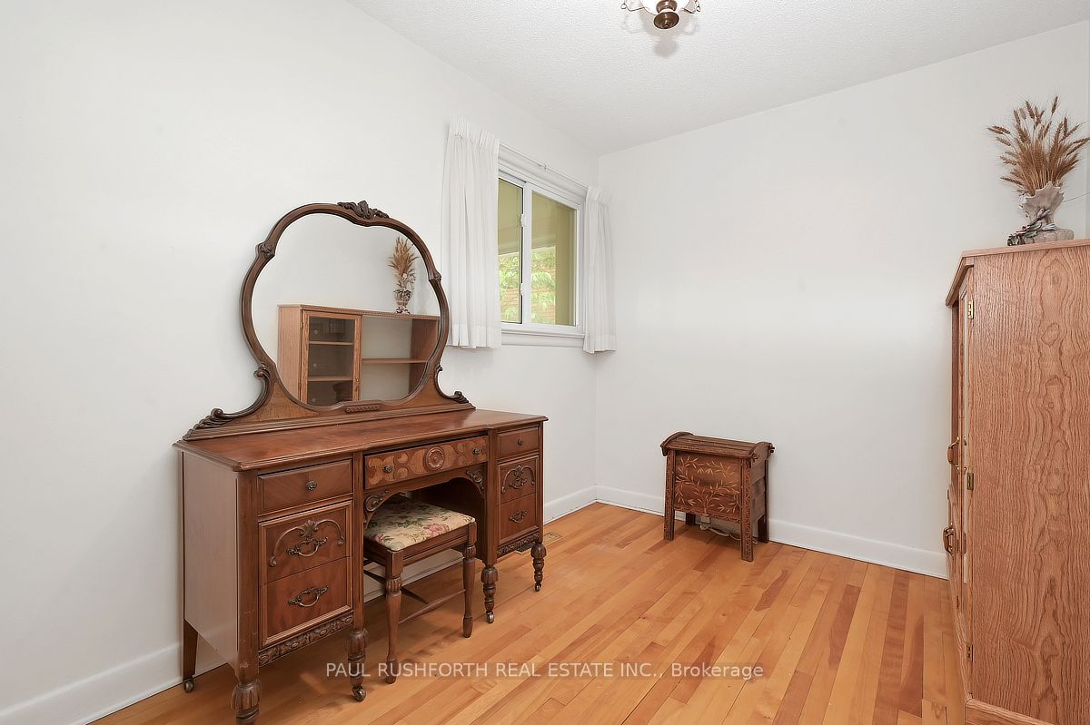 1075 Secord Avenue Property Photo 19