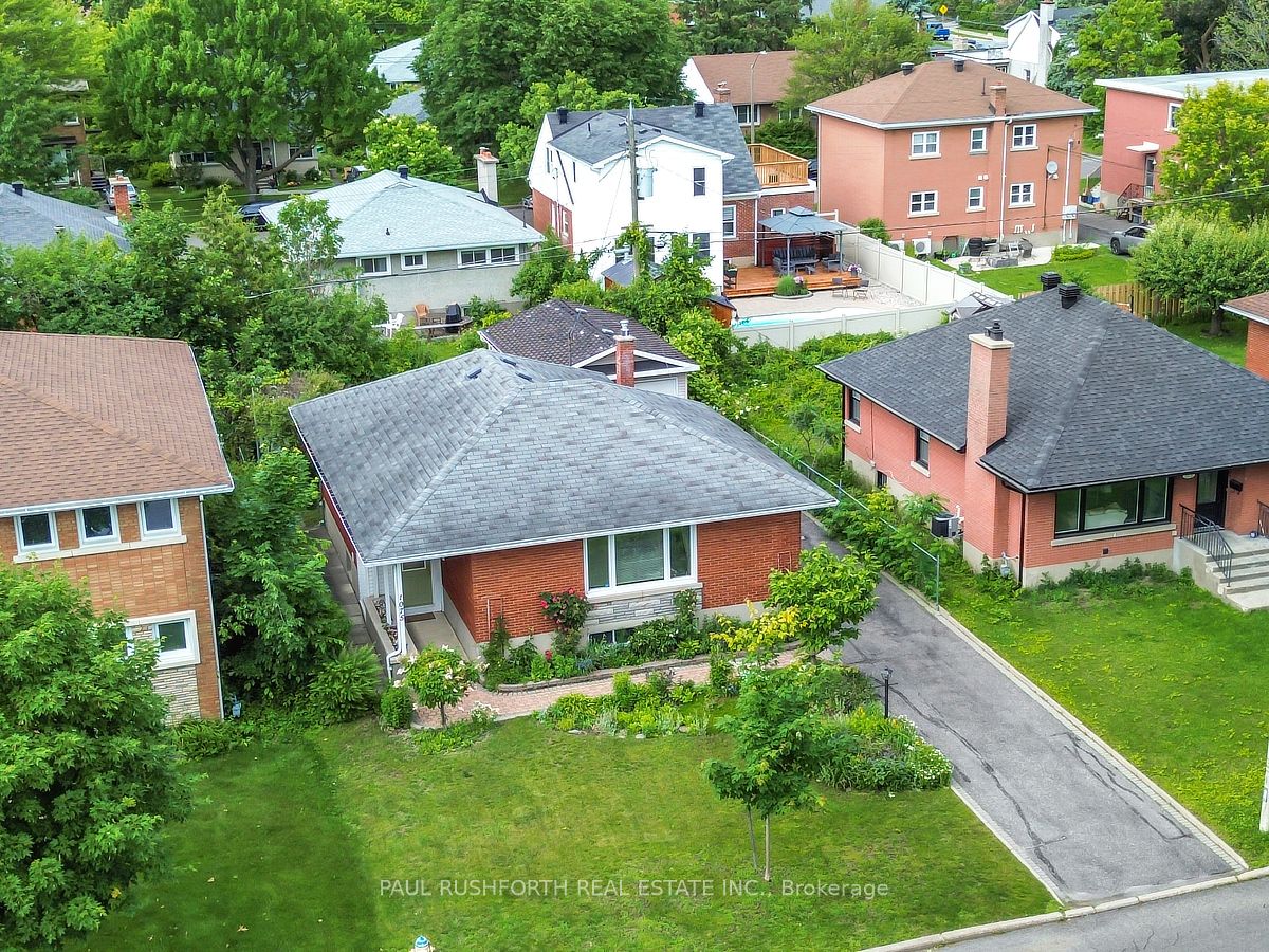 1075 Secord Avenue Property Photo 32