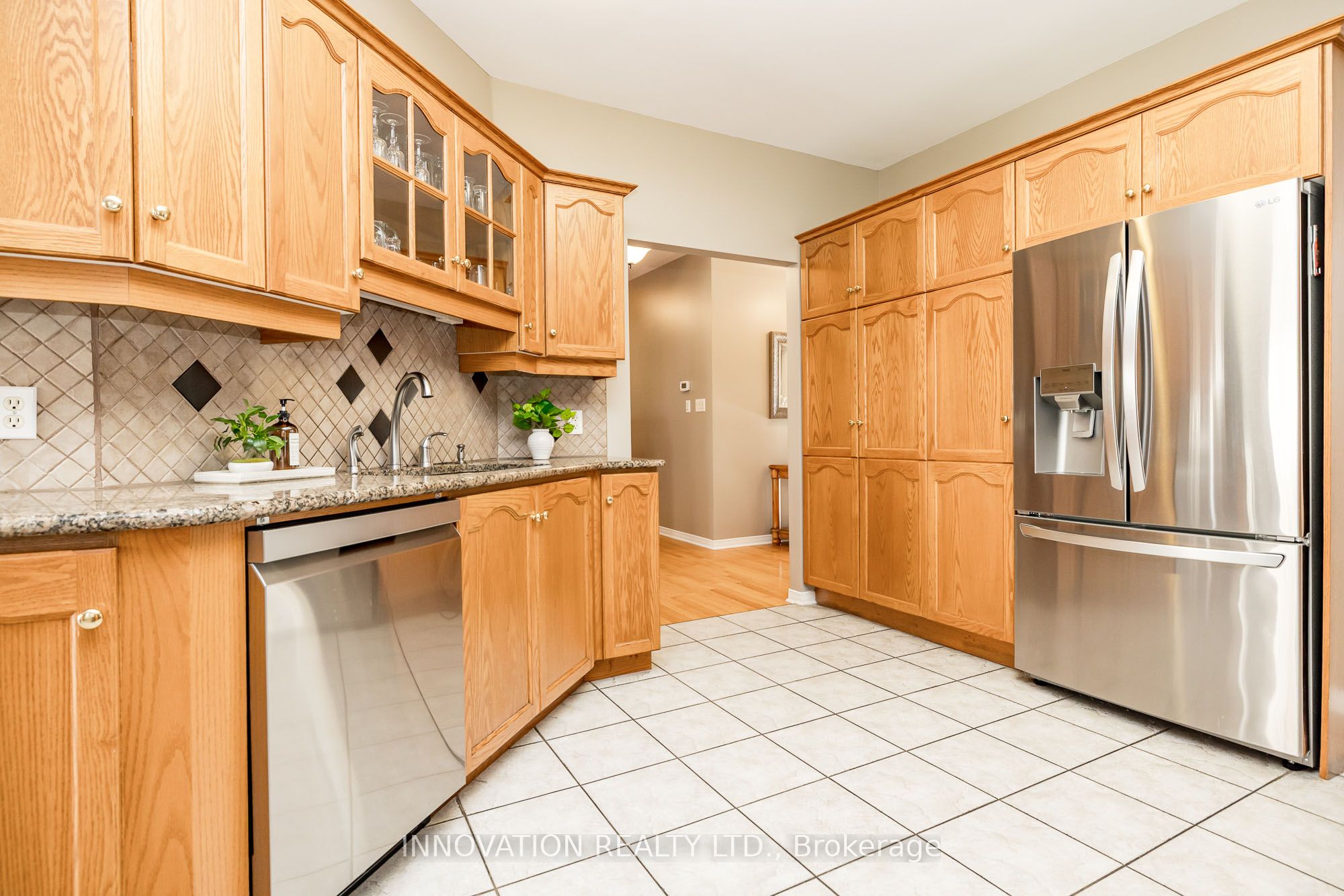 25 Kyle Avenue Property Photo 21