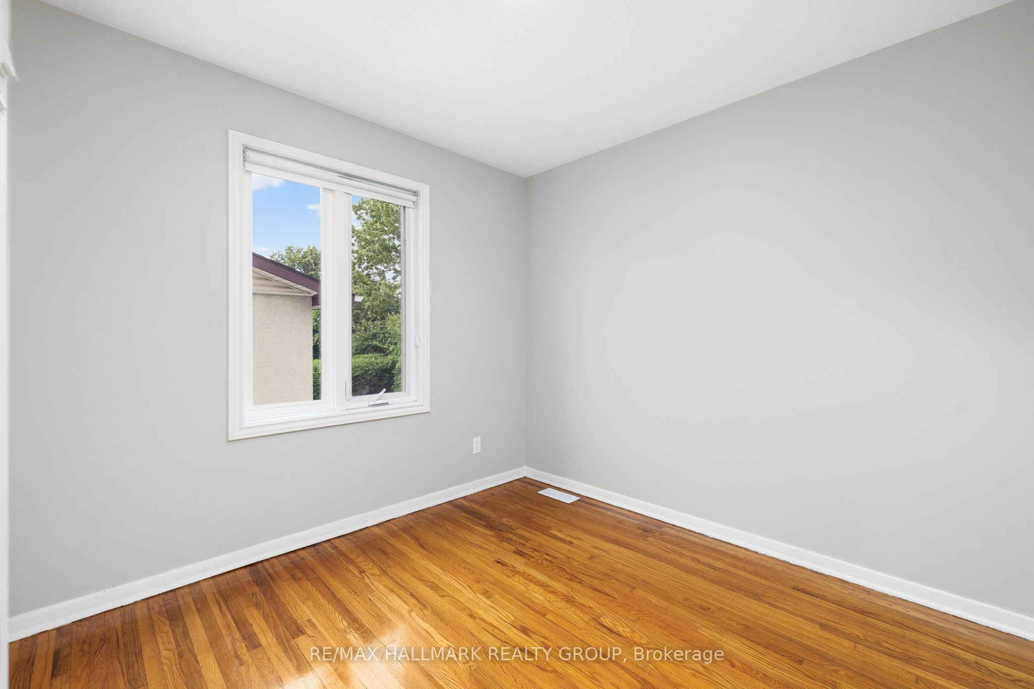 84 Chesterton Drive Property Photo 23