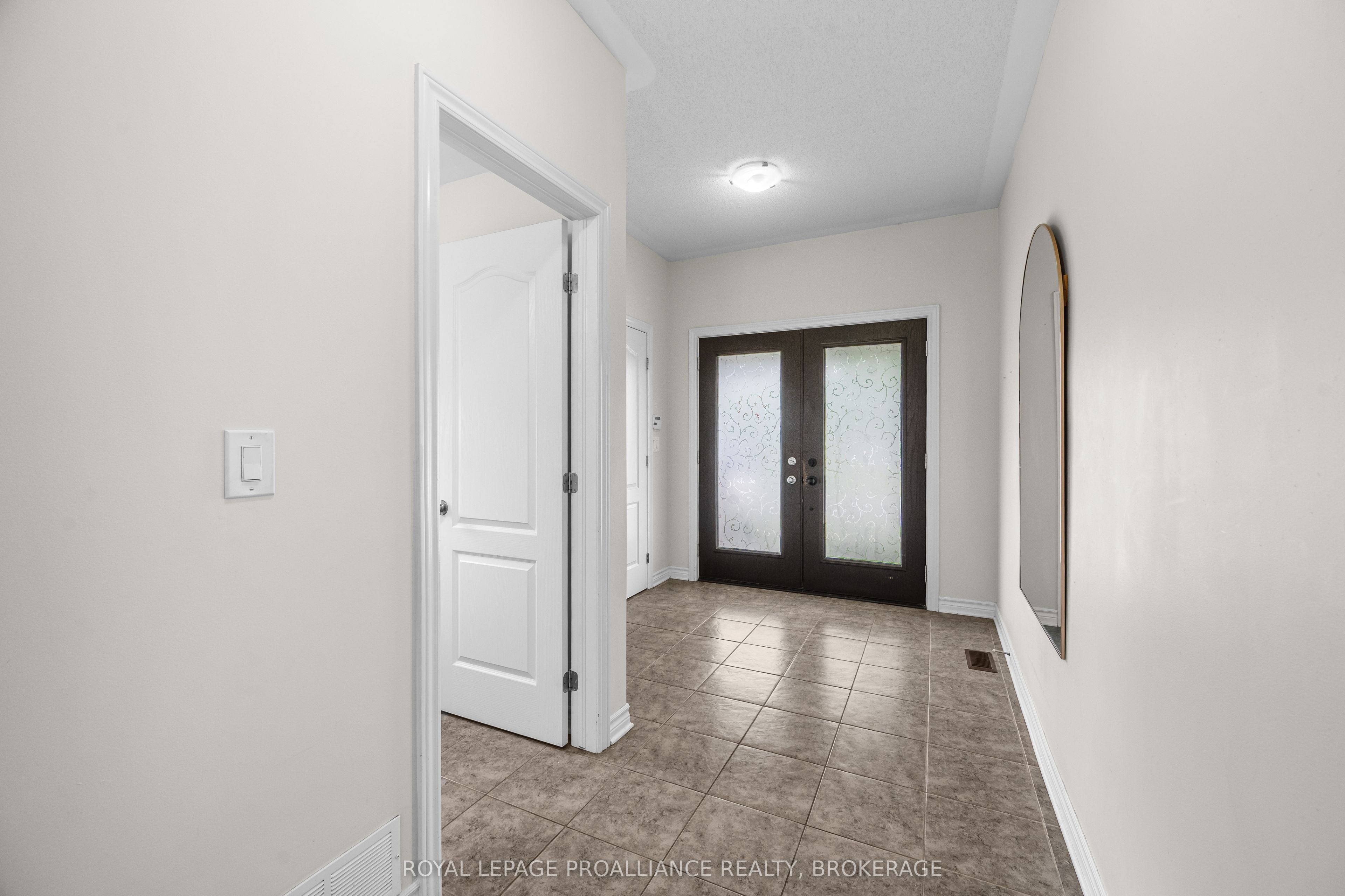 1397 Waterside Way Property Photo 4