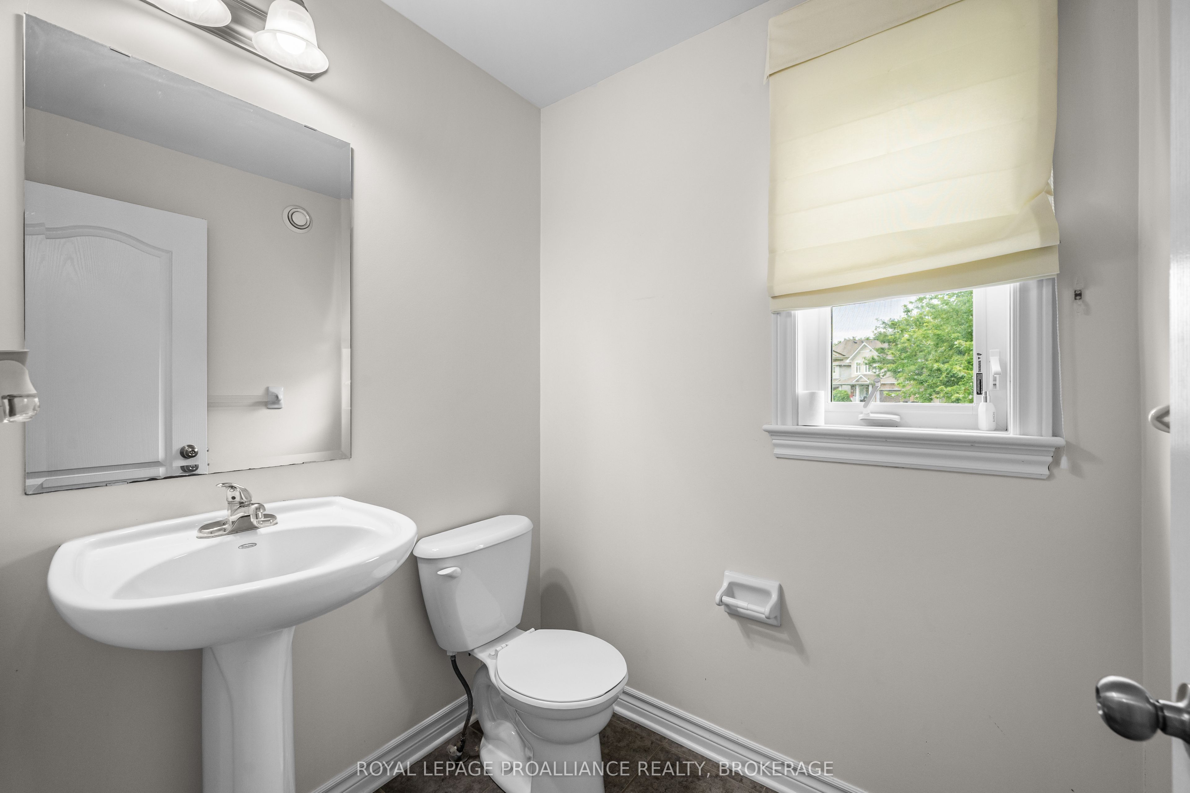 1397 Waterside Way Property Photo 6