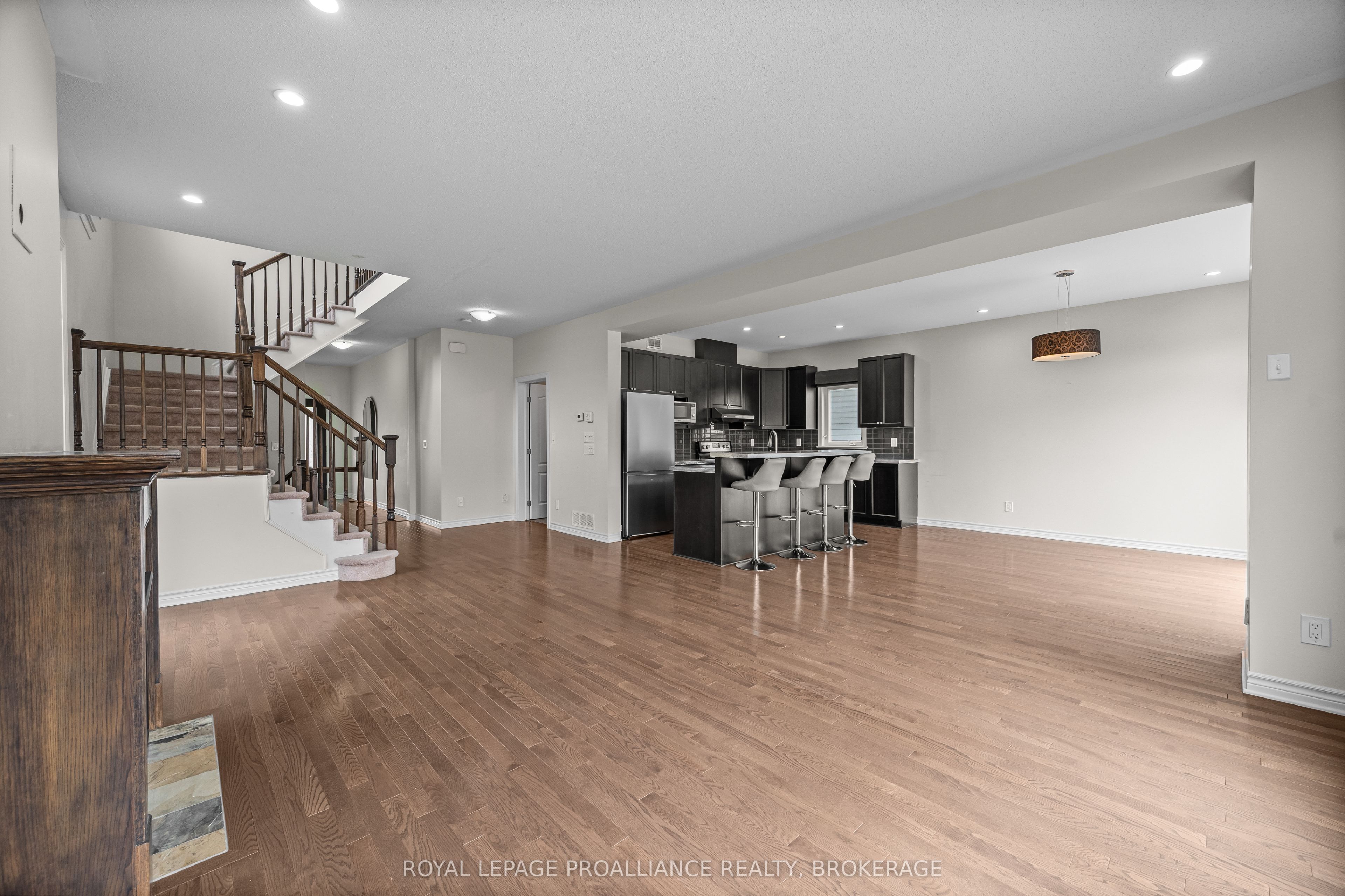 1397 Waterside Way Property Photo 12