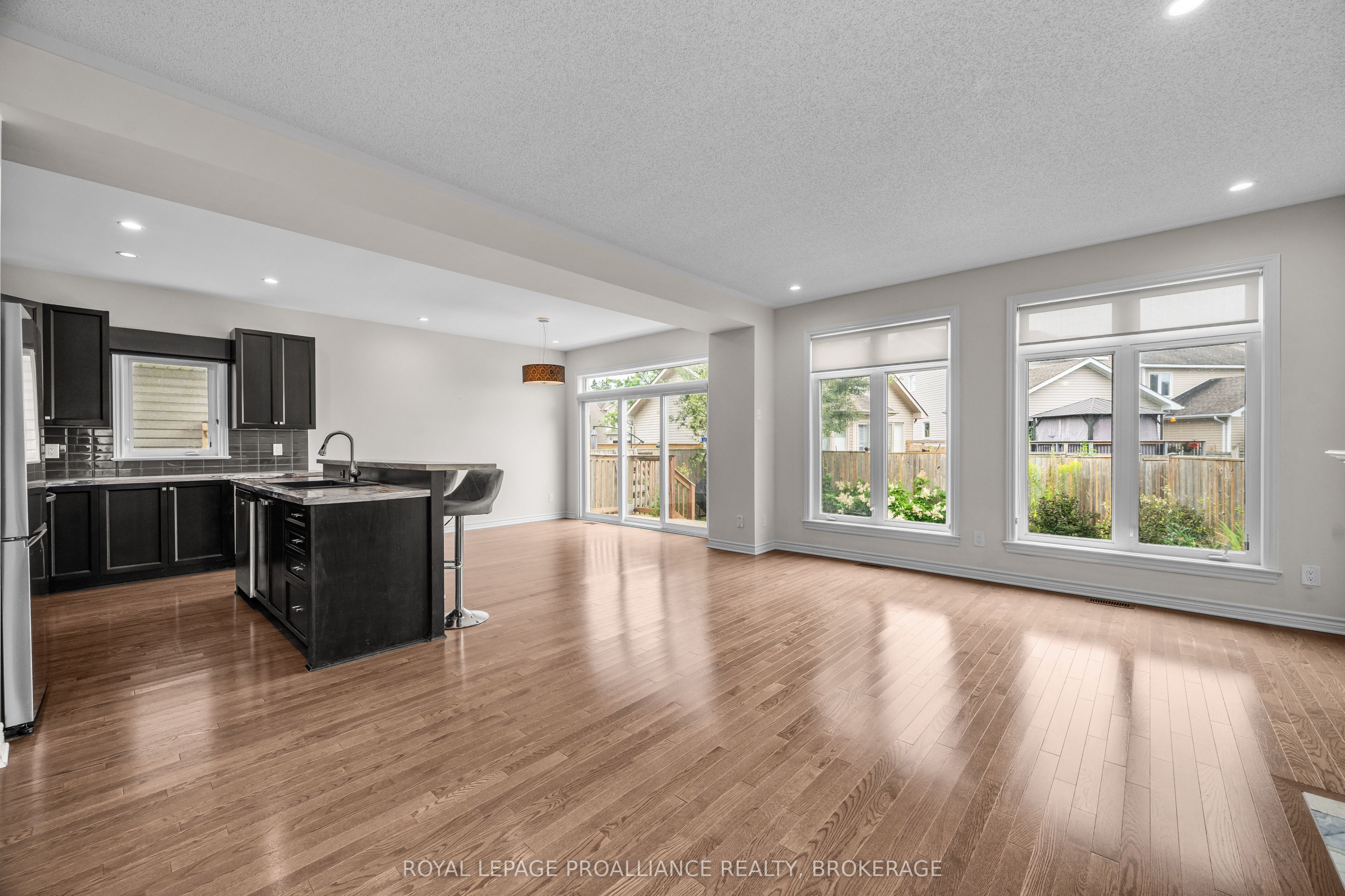 1397 Waterside Way Property Photo 13