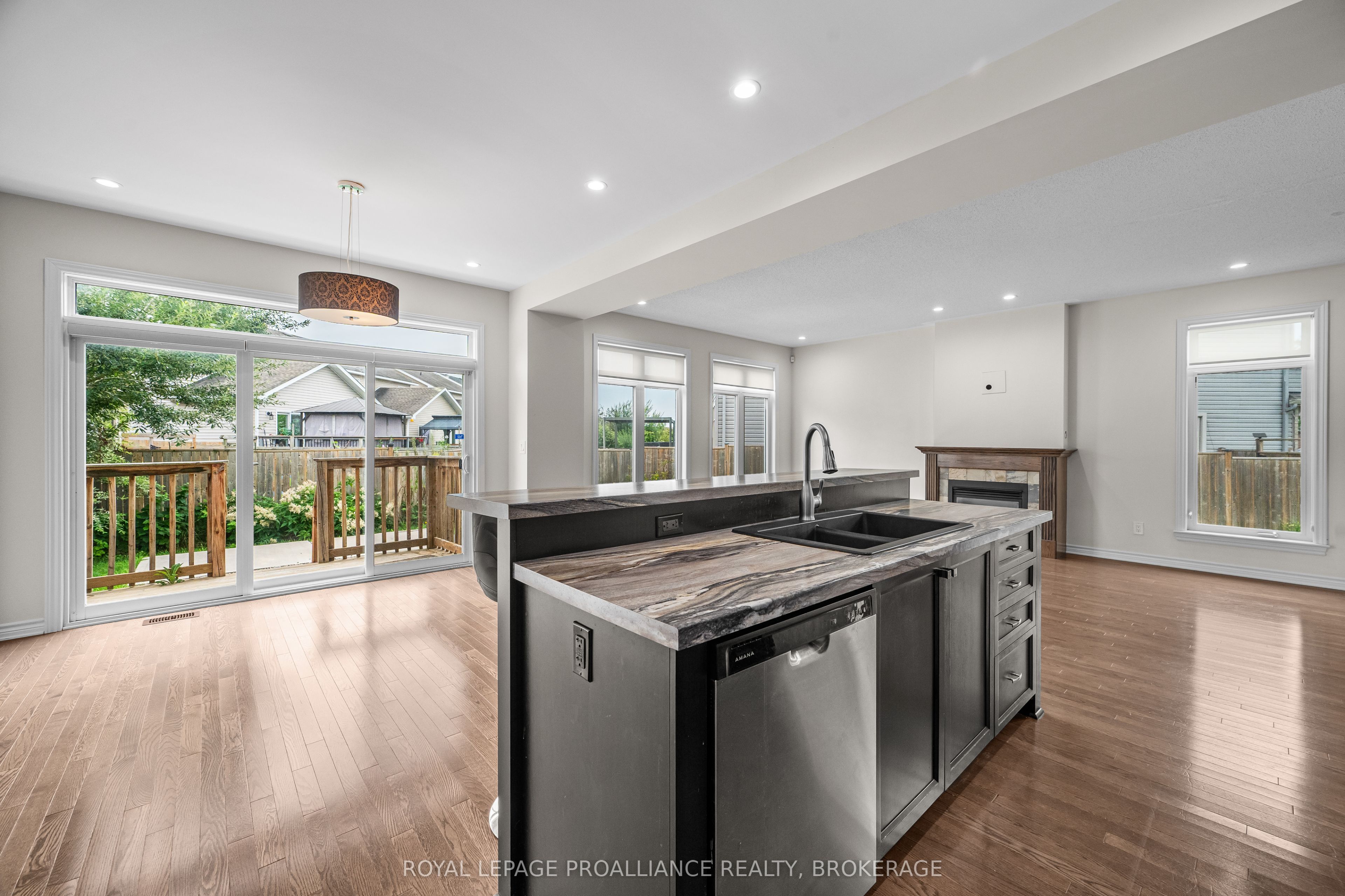 1397 Waterside Way Property Photo 16