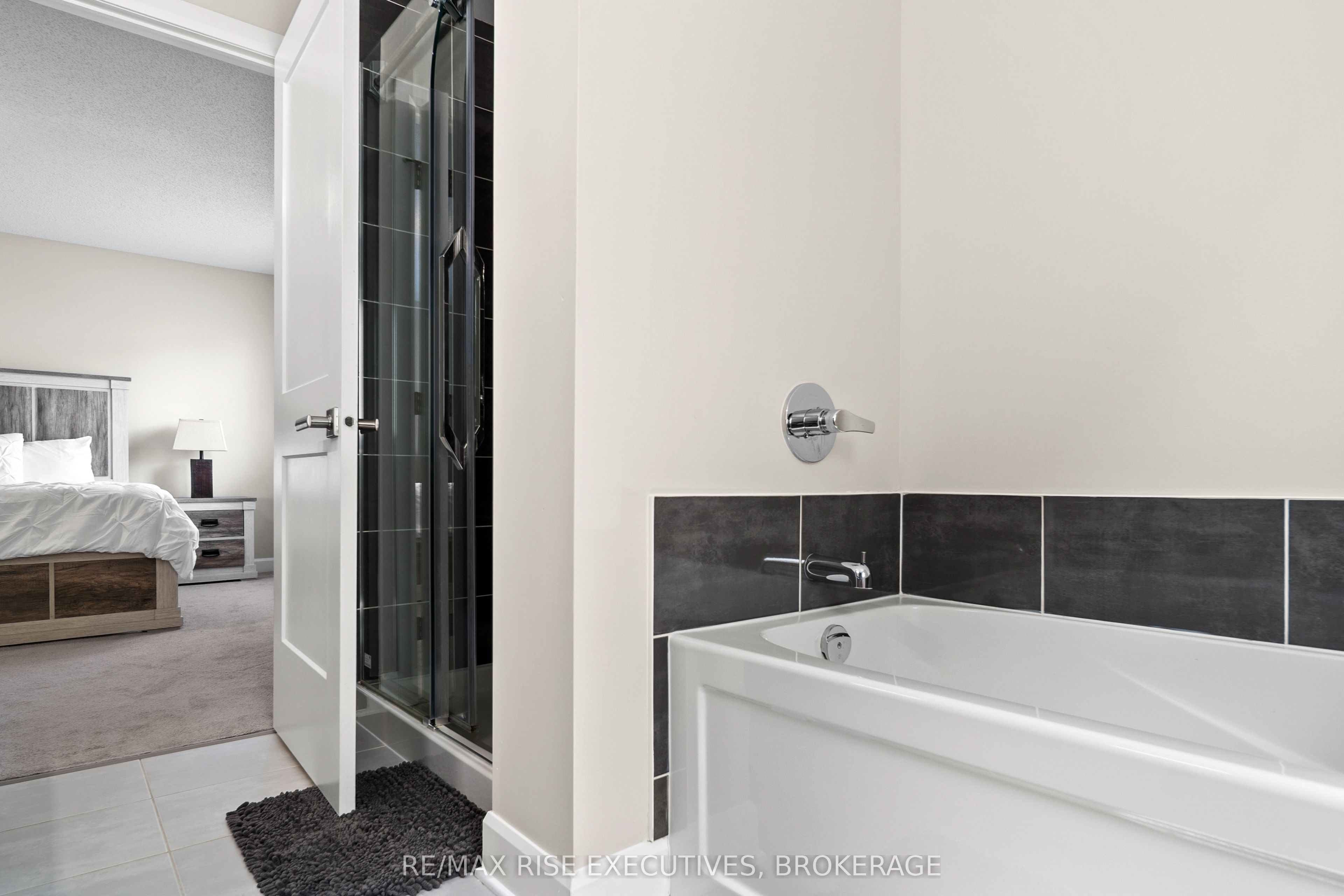 824 Celeste Drive Property Photo 24