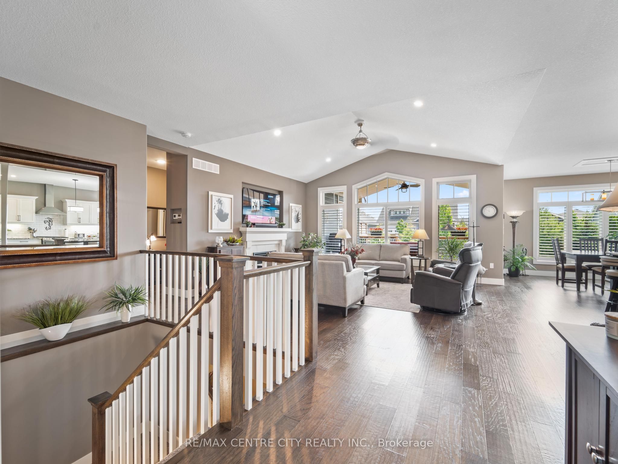 38 Erin Place Property Photo 11