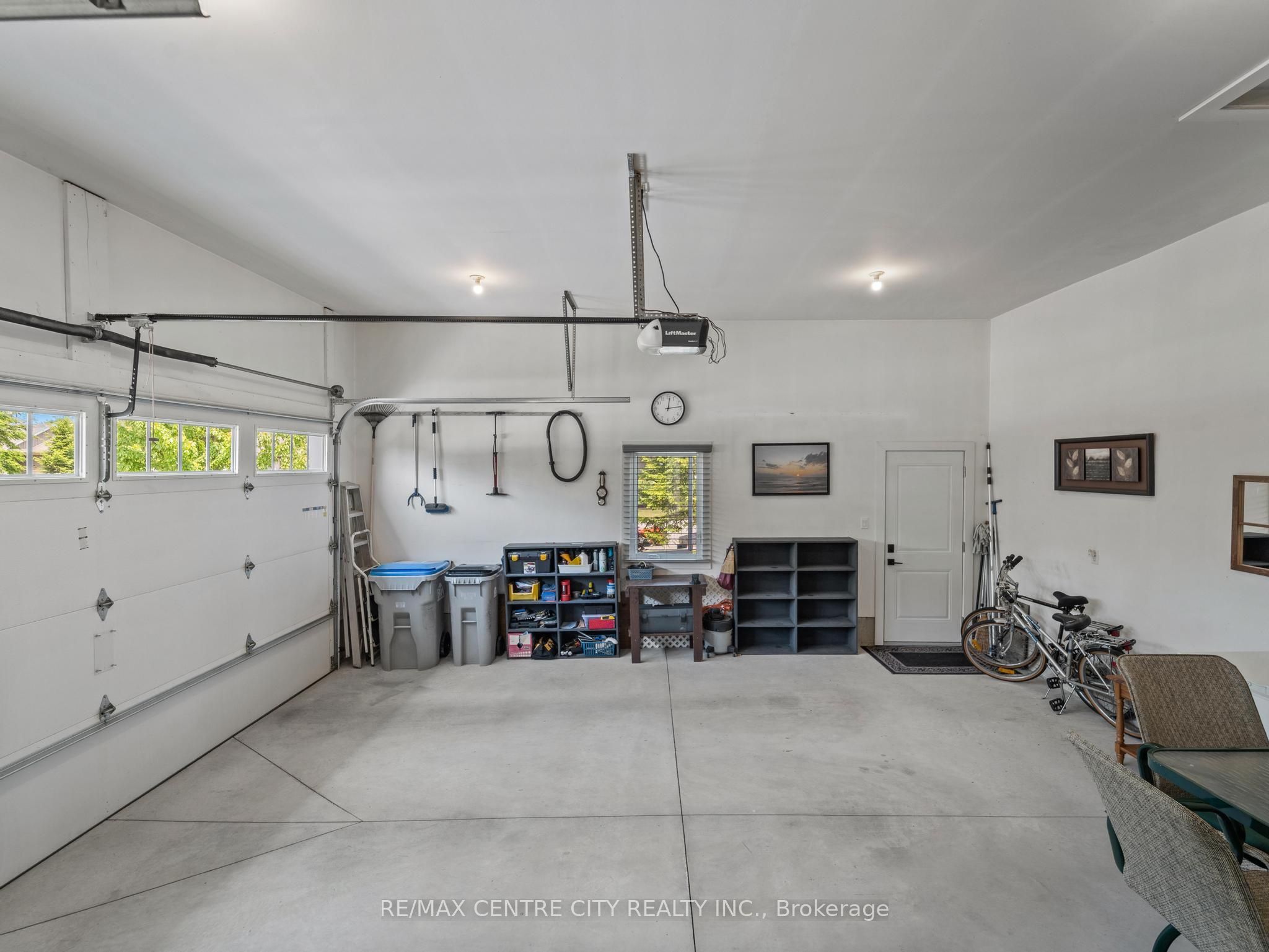 38 Erin Place Property Photo 49