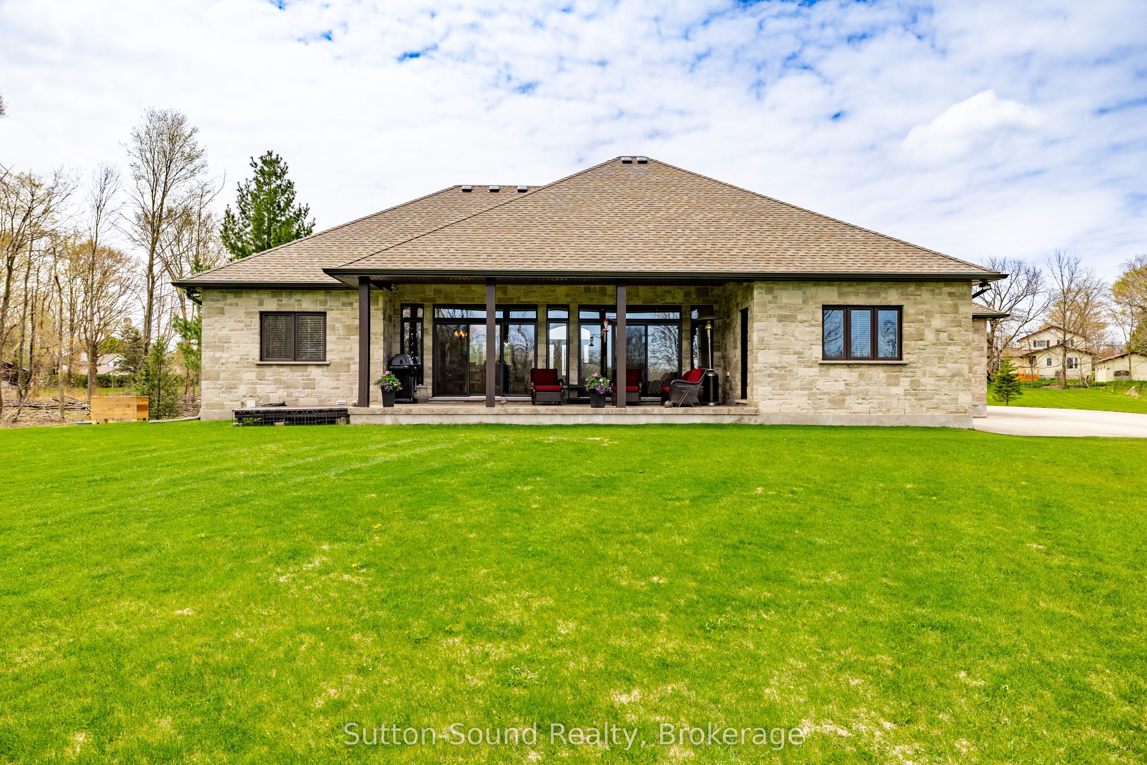 318837 Grey Rd 1 Road Property Photo 20