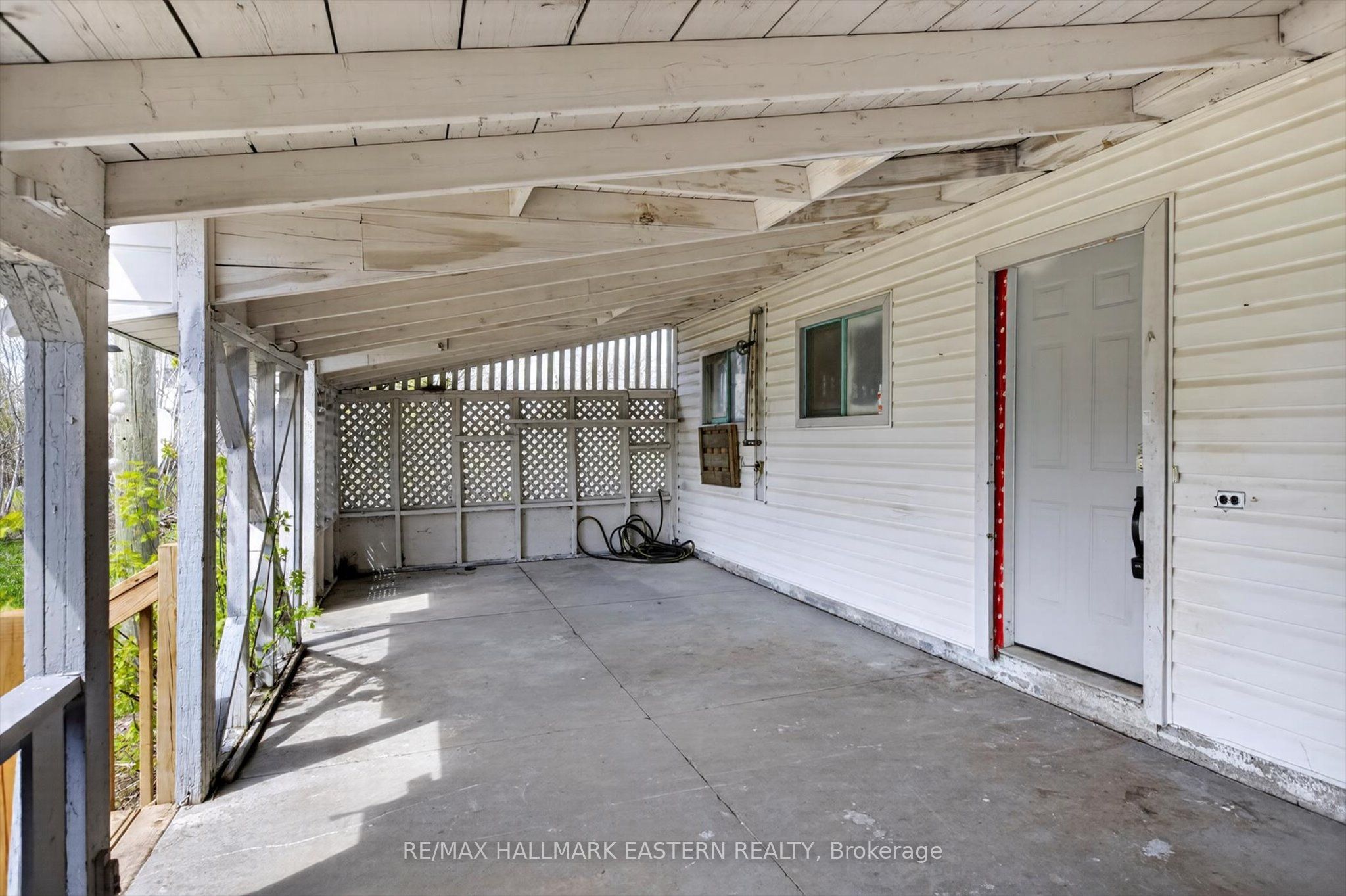130 County Rd 40 Property Photo 29