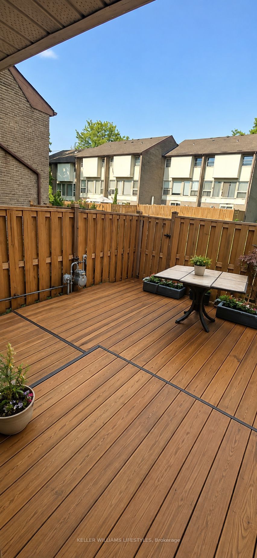 70 Chiddington Gate Property Photo 16