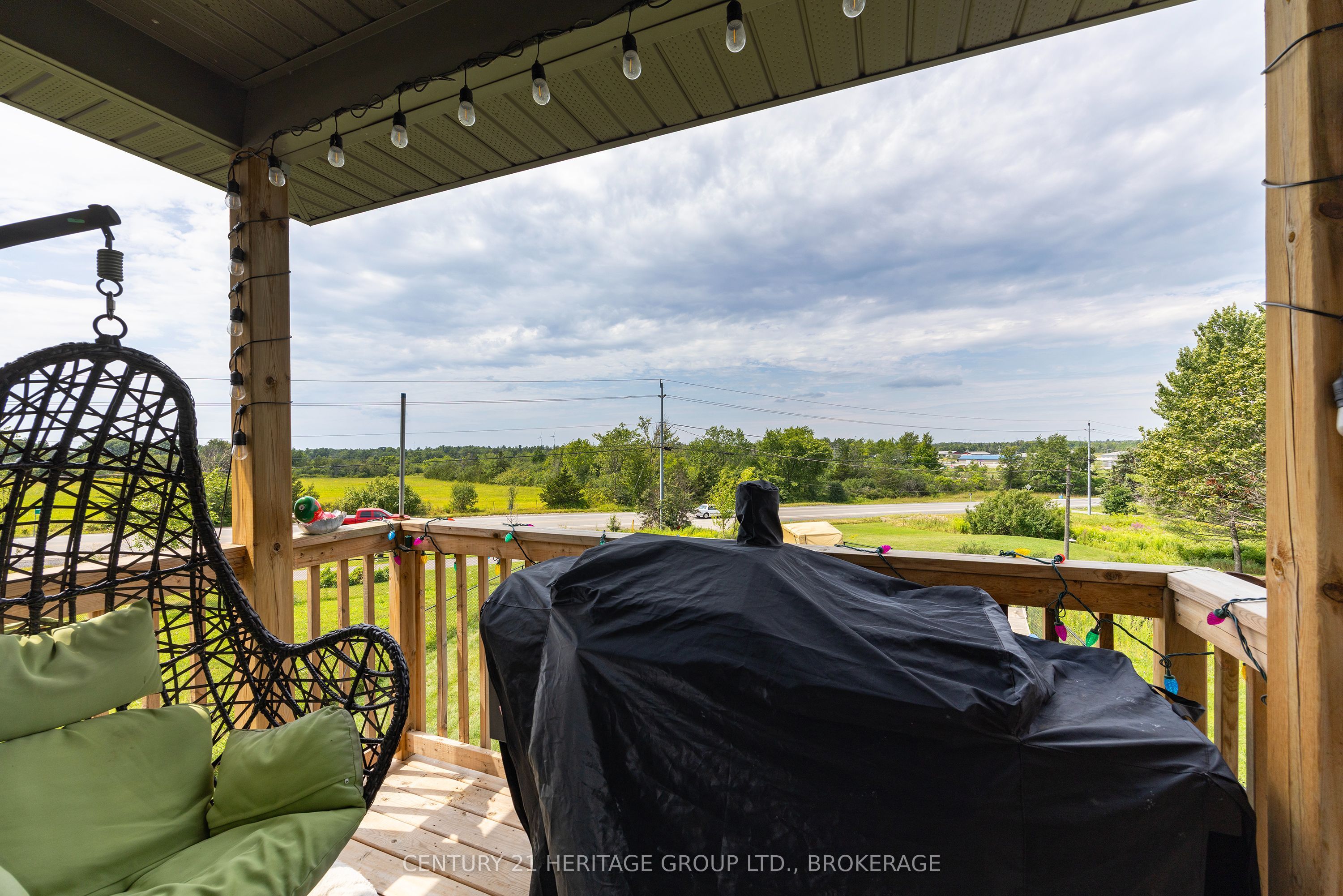 141 Superior Drive Property Photo 10